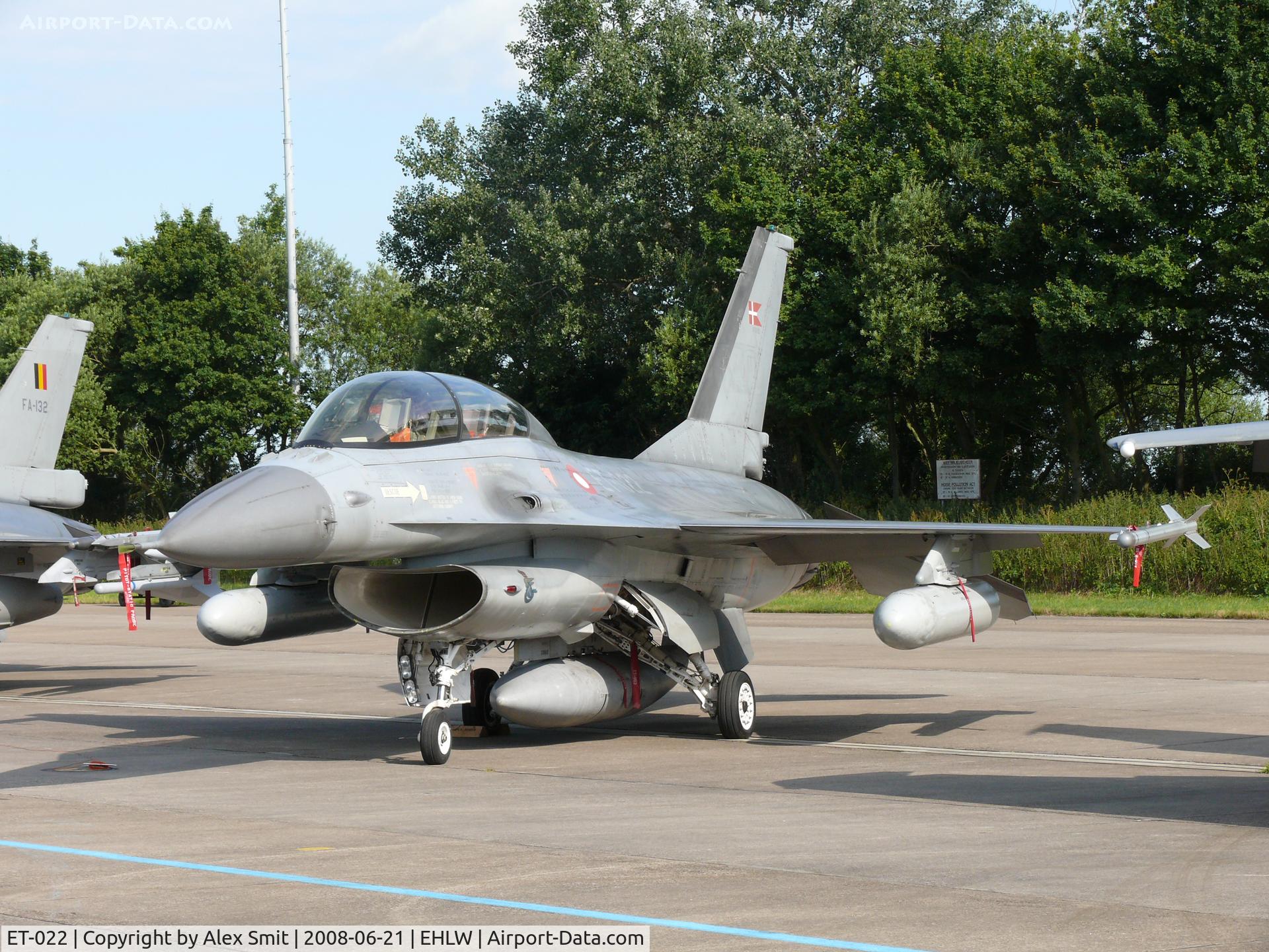 ET-022, 1987 General Dynamics F-16BM Fighting Falcon C/N 6G-16, General Dynamics F-16BM Fighting Falcon ET-022 Danish Air Force
