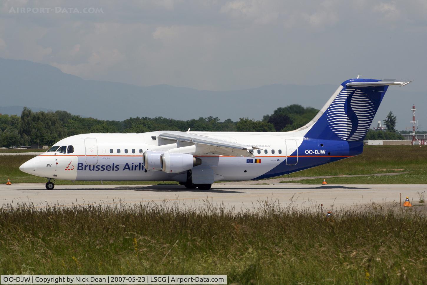 OO-DJW, 1996 British Aerospace Avro 146-RJ85 C/N E.2296, /