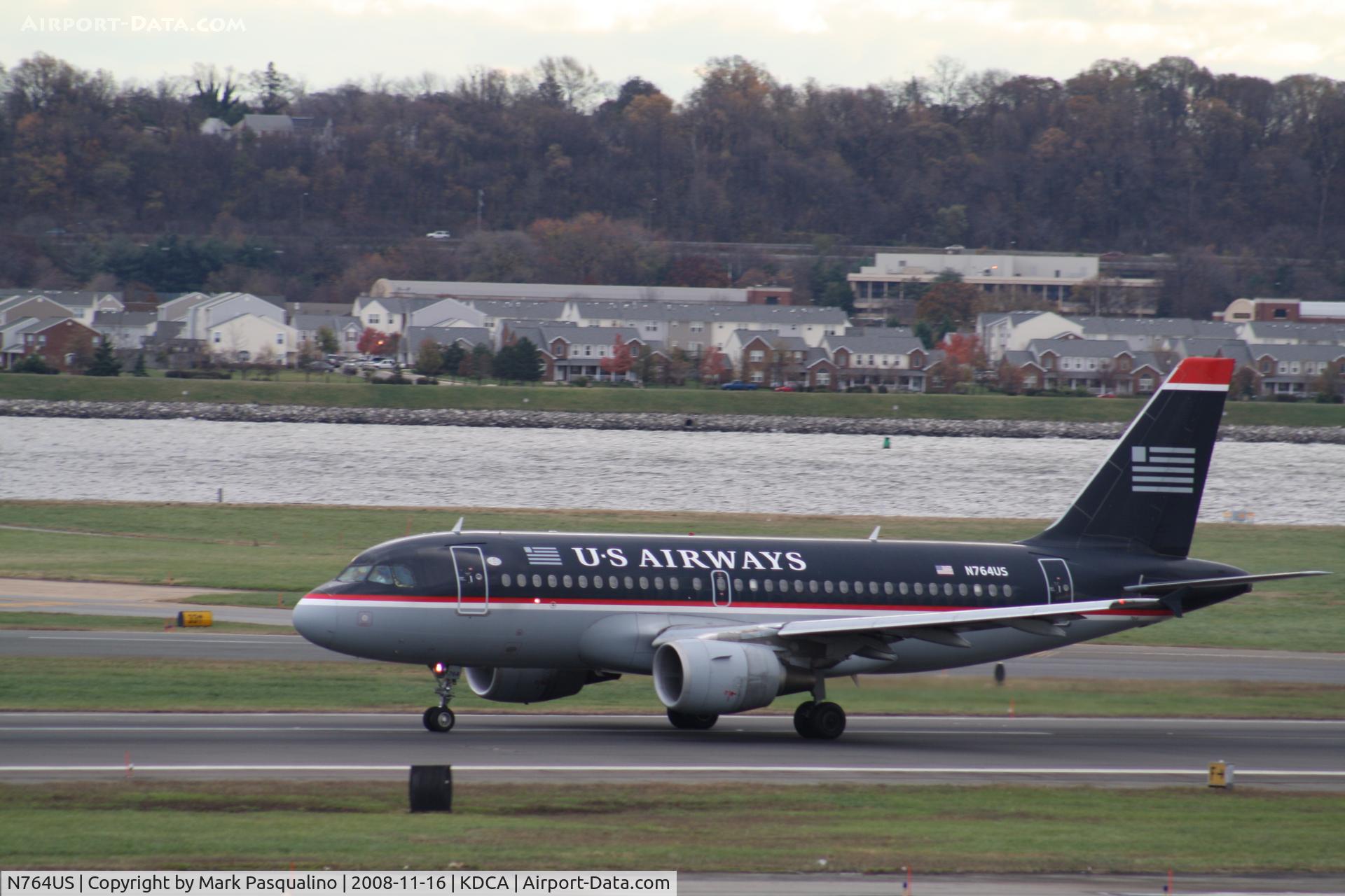 N764US, 2000 Airbus A319-112 C/N 1369, Airbus A319