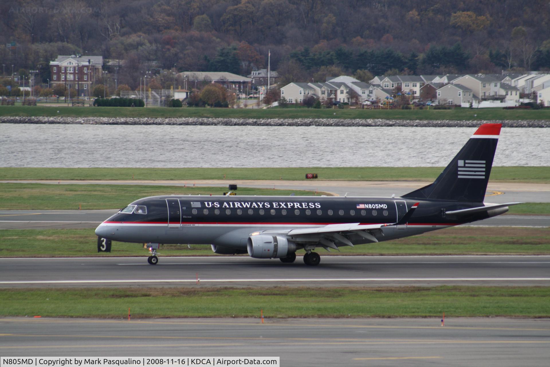 N805MD, 2004 Embraer 170SU (ERJ-170-100SU) C/N 17000018, ERJ 170-100SU