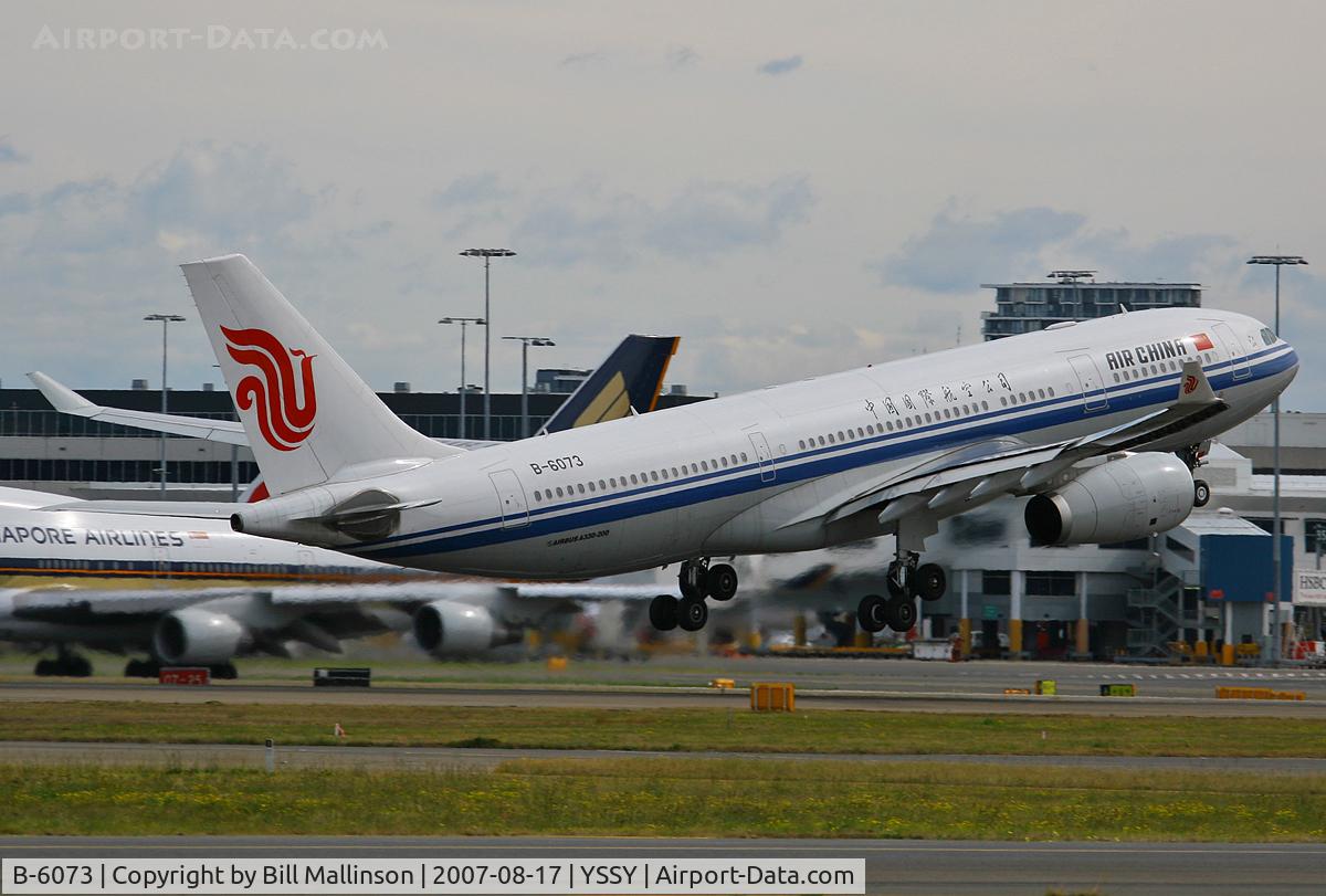 B-6073, 2006 Airbus A330-243 C/N 780, take off r/w 34L