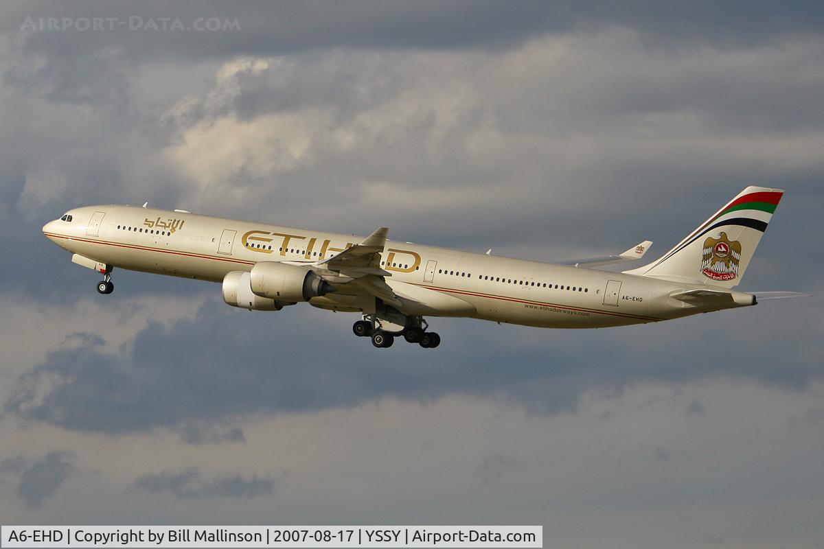 A6-EHD, 2006 Airbus A340-541 C/N 783, Gold...from their oil?