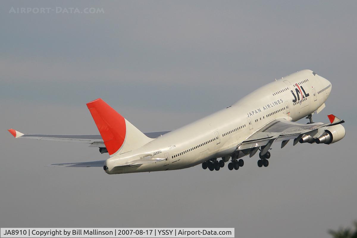 JA8910, 1994 Boeing 747-446 C/N 26355, take off r/w 34L