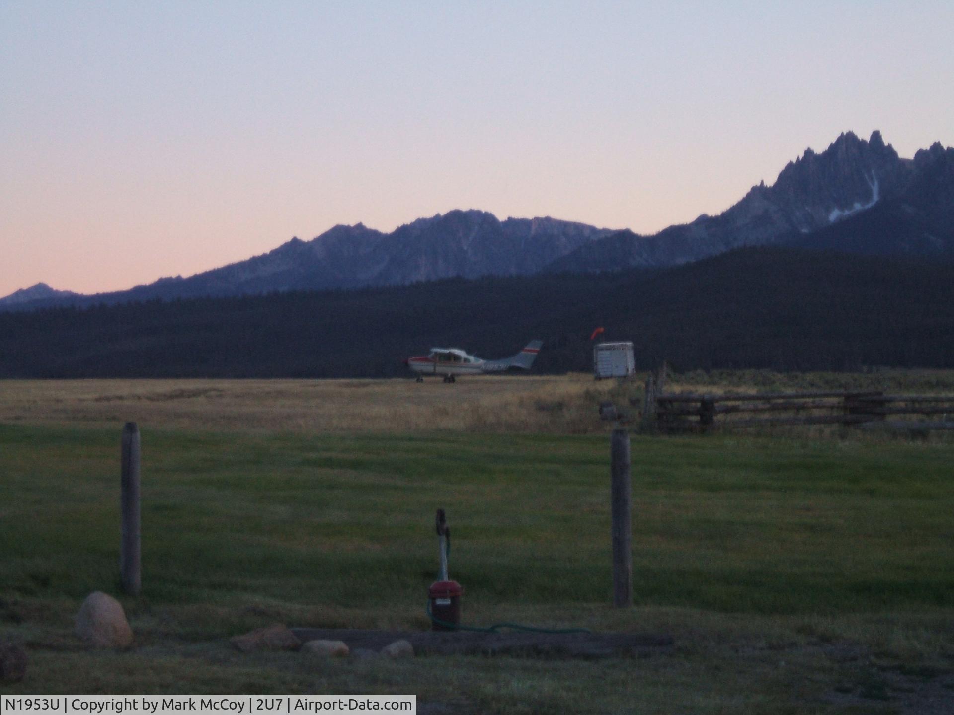 N1953U, 1974 Cessna TU206F Turbo Stationair C/N U20602306, N1953U, operated by Sawtooth Flying Service, as far as I know.  Seen operating with G & S Aviation Islander flying boaters back and forth to the Middle Fork.  Sorry for the long distance photo, not sure why they parked halfway down the runway
