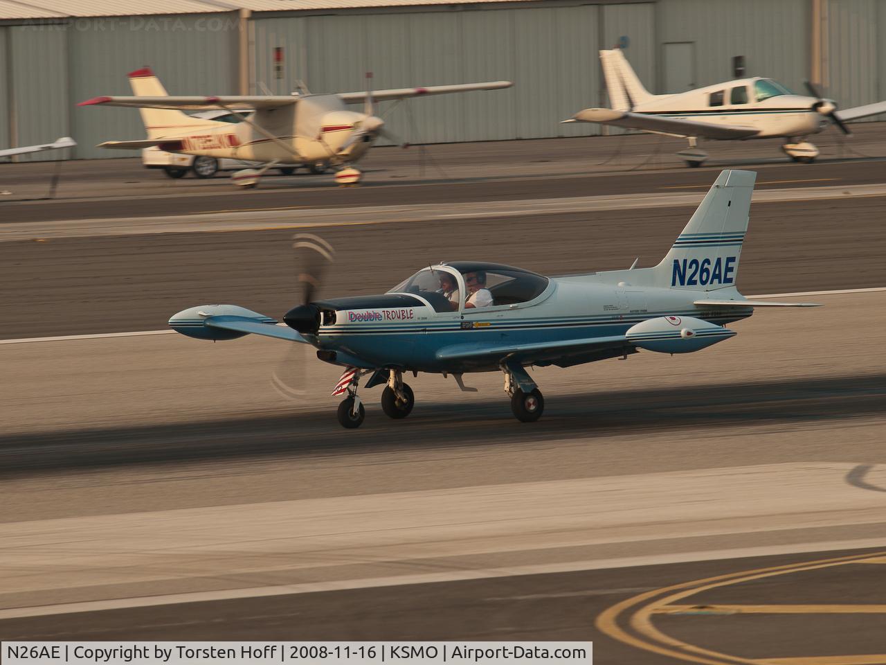 N26AE, 1976 SIAI-Marchetti SF-260B C/N 230/21-06, N26AE departing from RWY 21