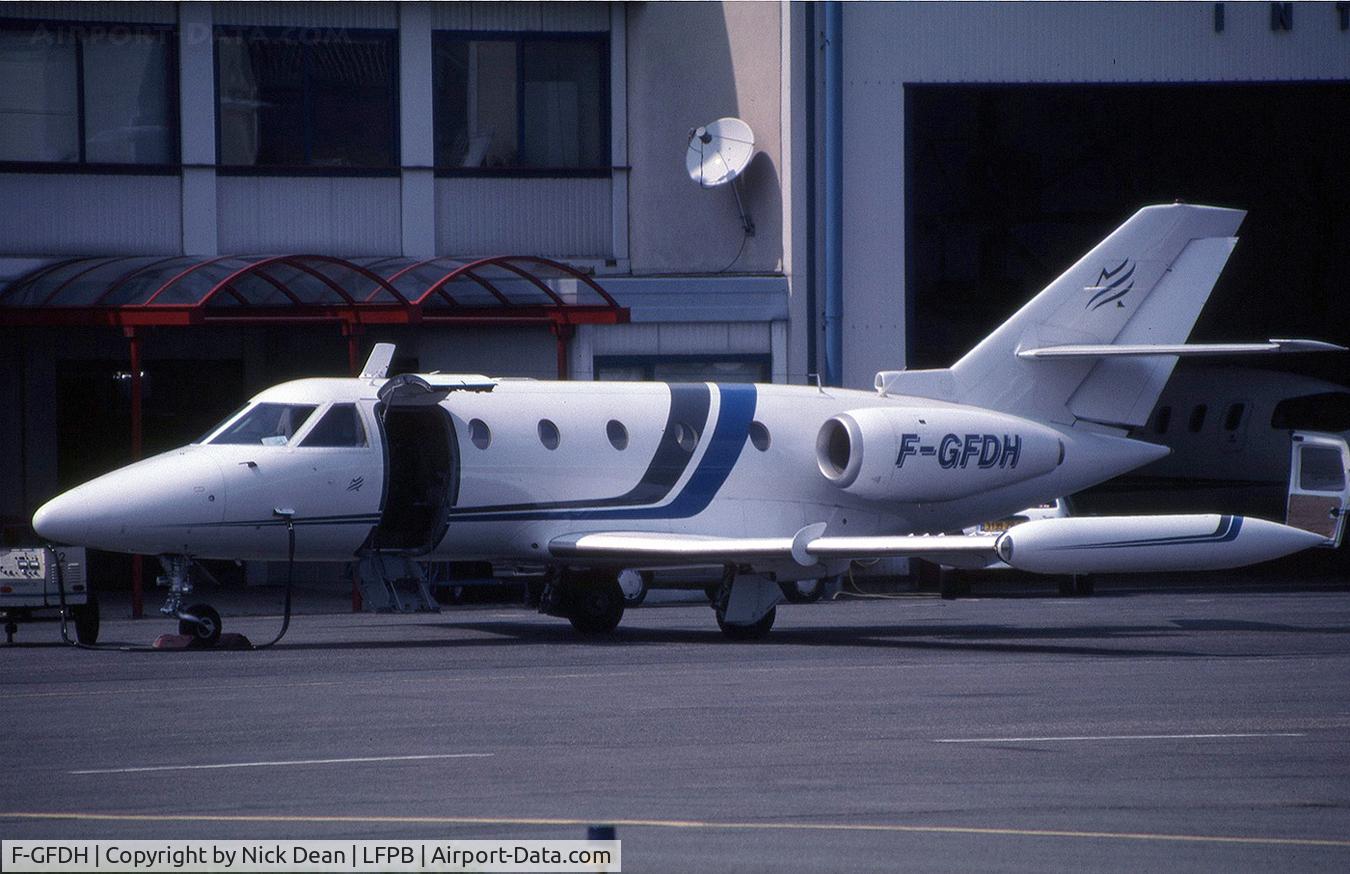 F-GFDH, 1975 Aerospatiale SN-601 Corvette C/N 13, /