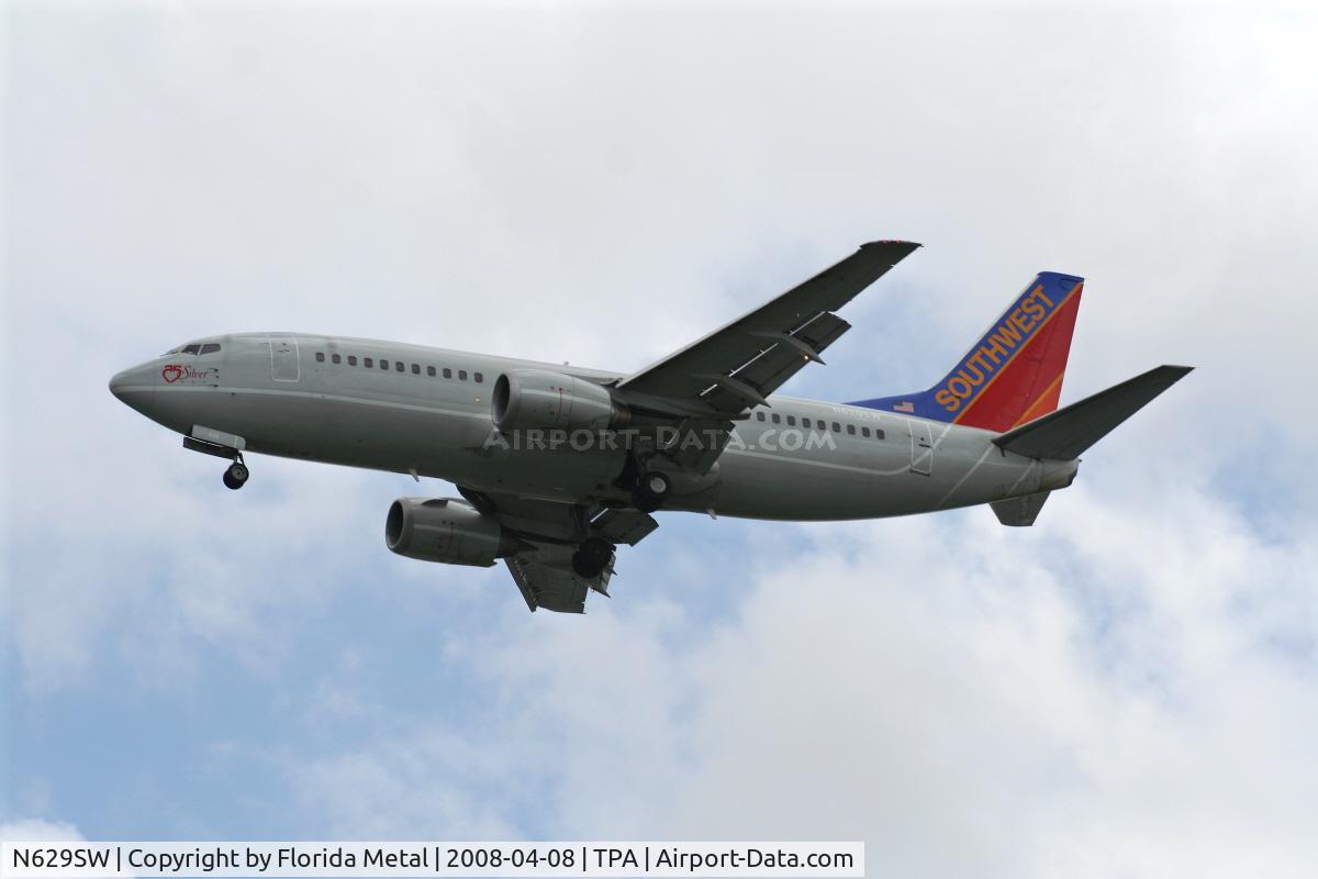 N629SW, 1996 Boeing 737-3H4 C/N 27704, Southwest Silver One