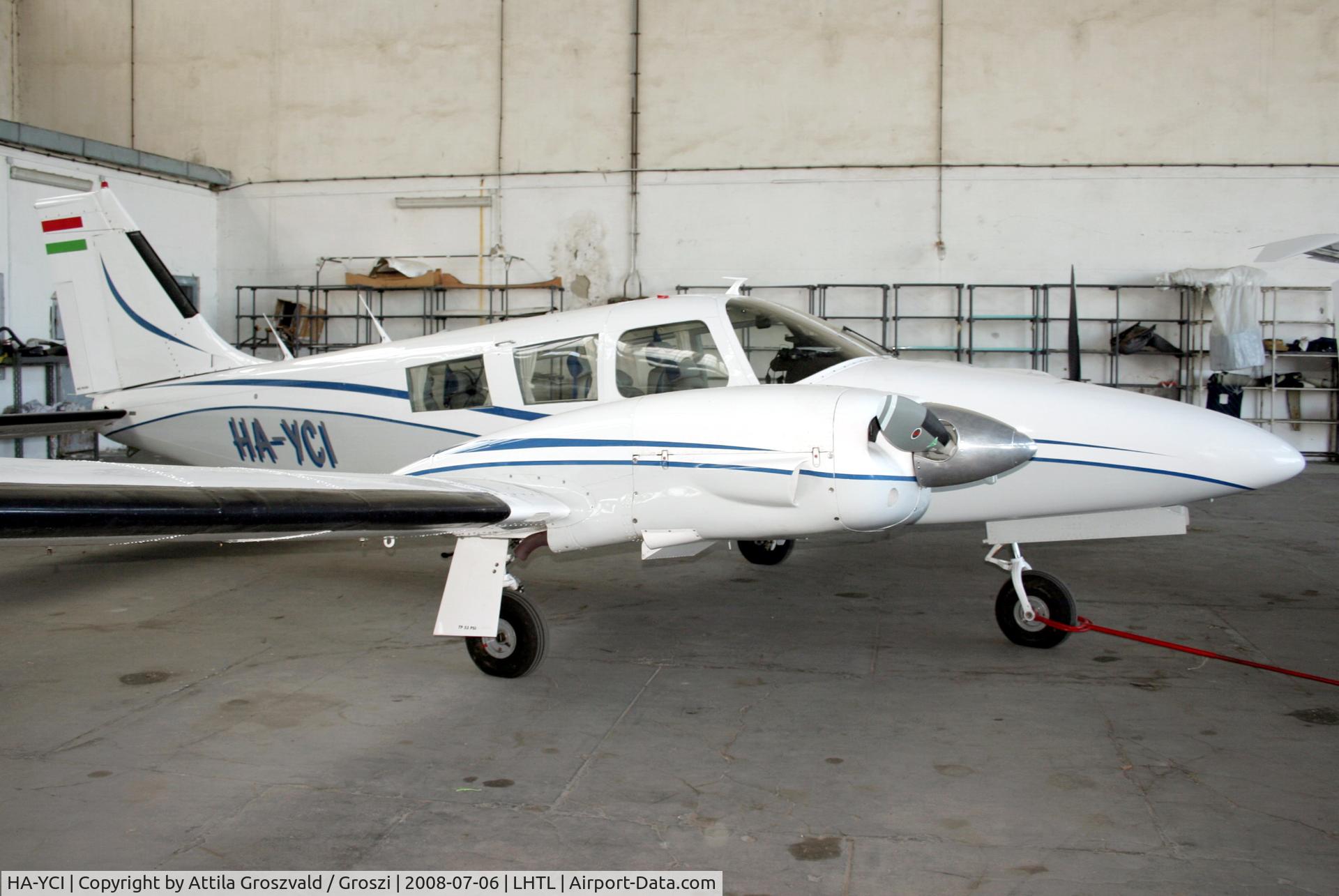HA-YCI, 1973 Piper PA-34-200 C/N 34-7350259, Tököl airport / hangar