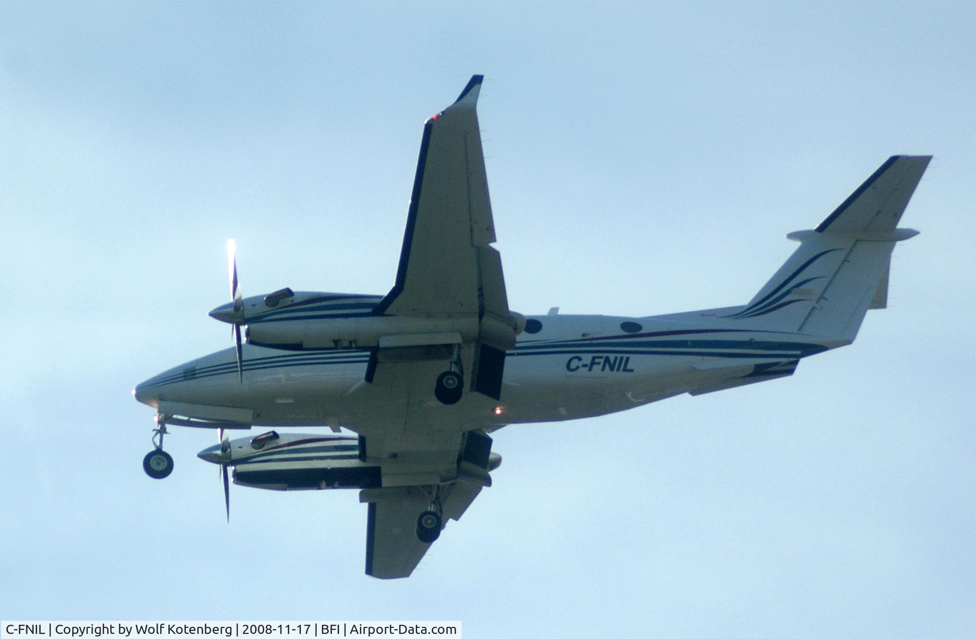 C-FNIL, 2002 Beech B300 King Air C/N FL 354, final, BOEING field