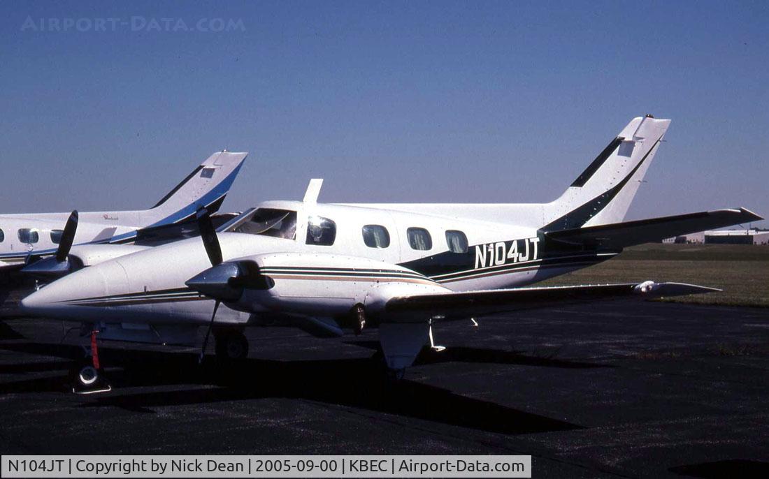 N104JT, 1970 Beech A60 C/N P-143, /