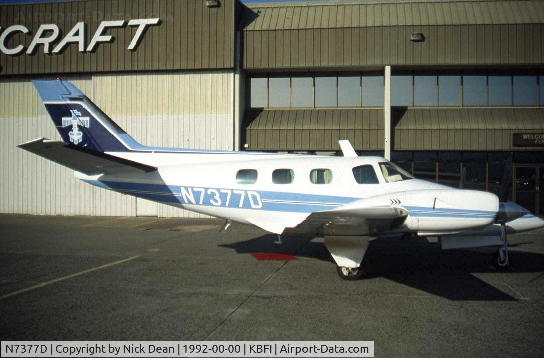 N7377D, 1971 Beech A60 C/N P-185, /