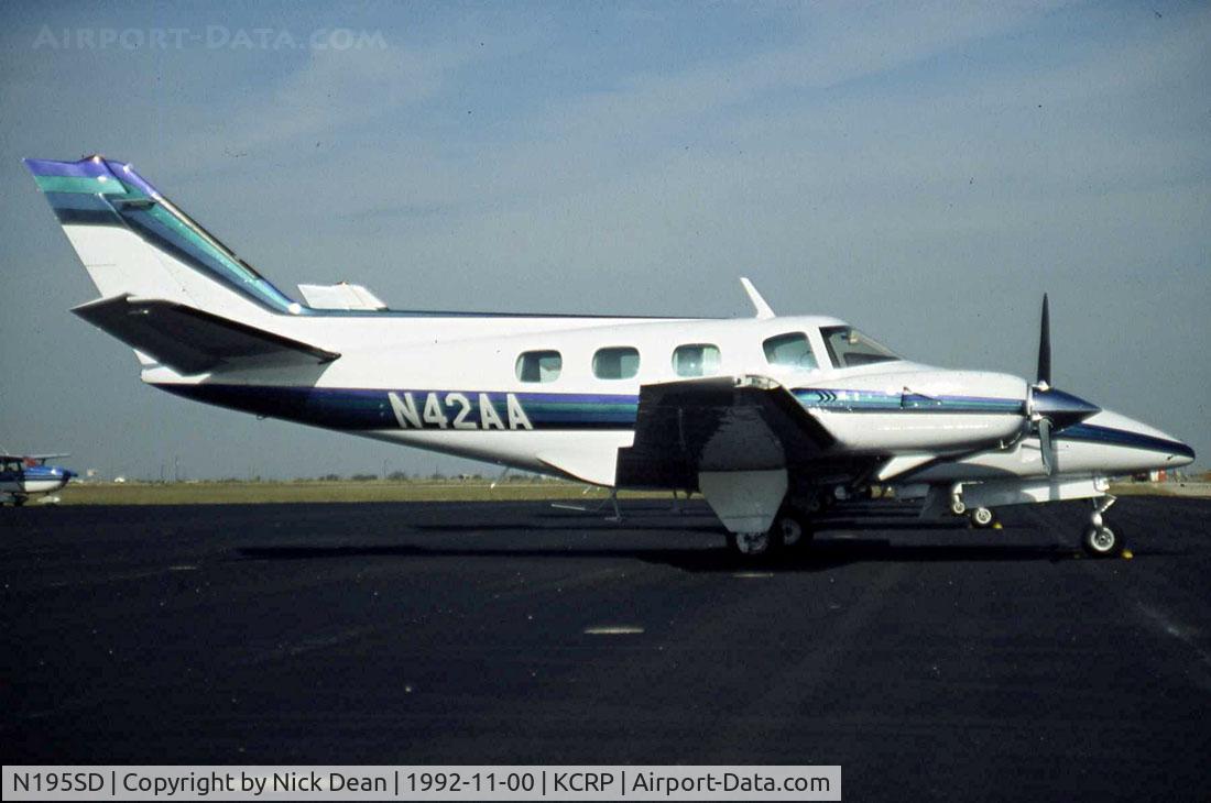 N195SD, 1979 Beech B-60 Duke C/N P-494, As it was in 1992 N42AA