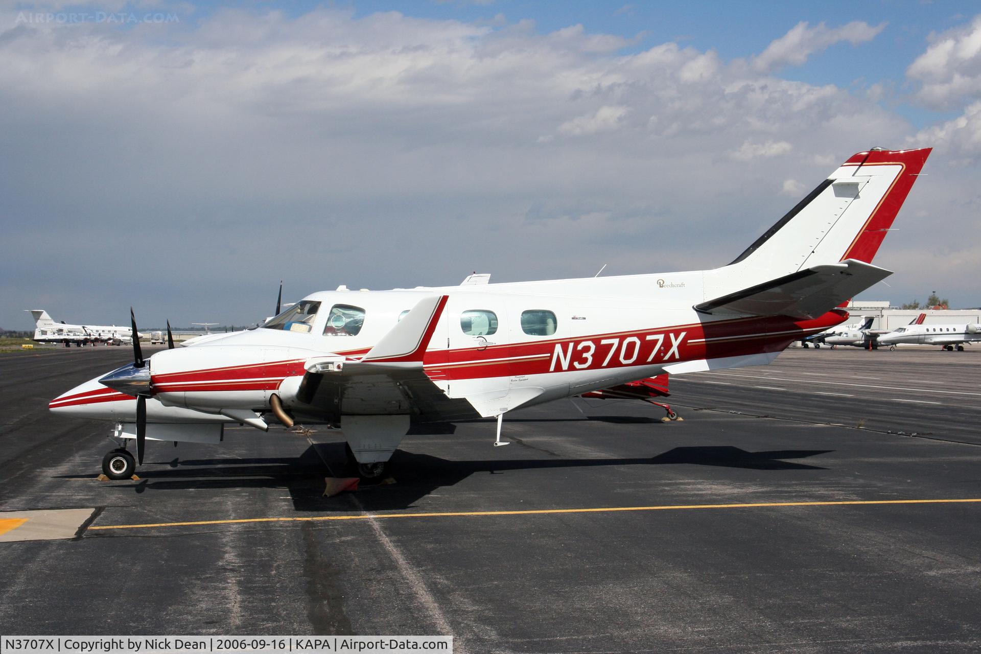 N3707X, 1980 Beech B-60 Duke C/N P-557, /