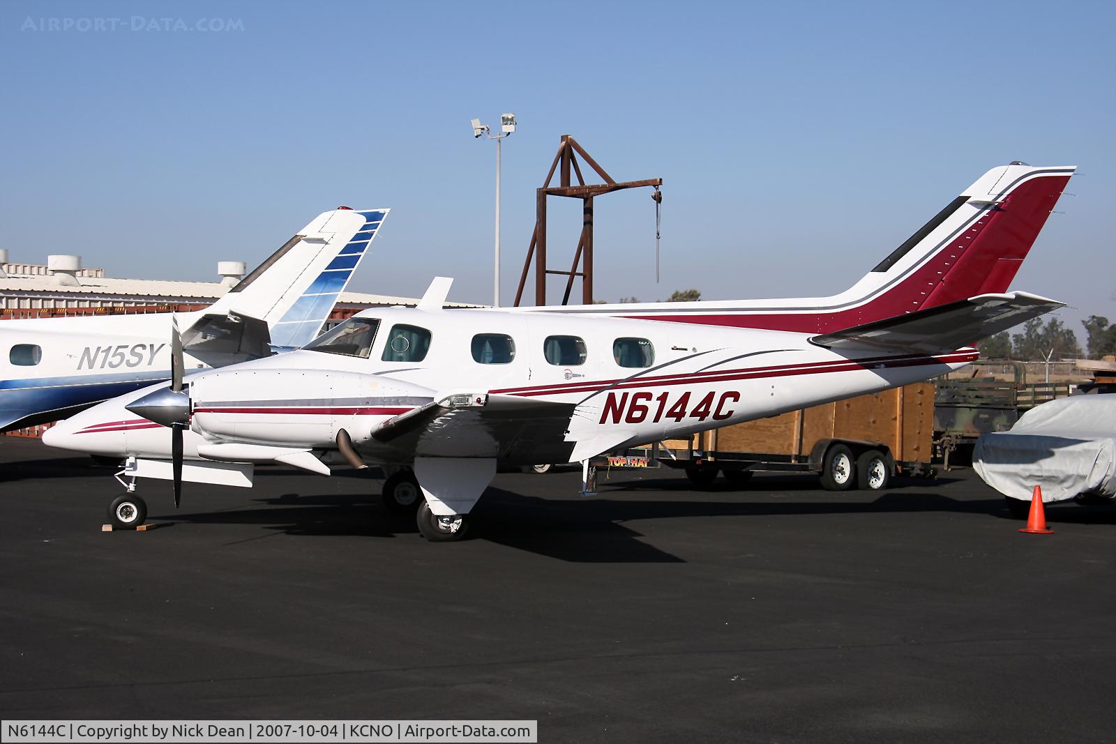 N6144C, 1981 Beech B-60 Duke C/N P-585, /