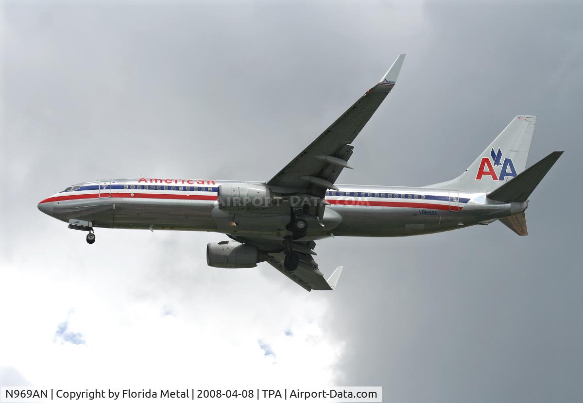 N969AN, 2001 Boeing 737-823 C/N 29546, American 737-800