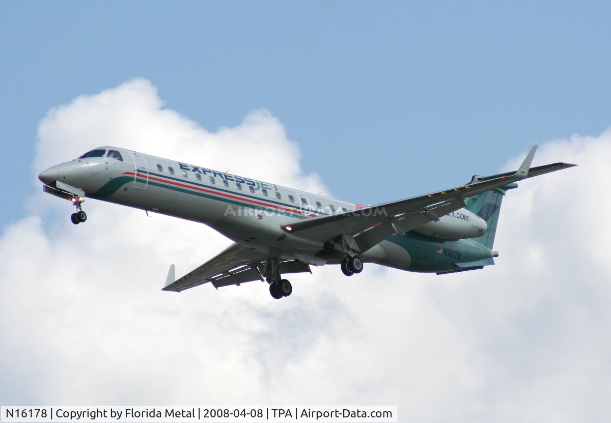 N16178, 2005 Embraer ERJ-145XR (EMB-145XR) C/N 14500889, Express Jet Emb-145