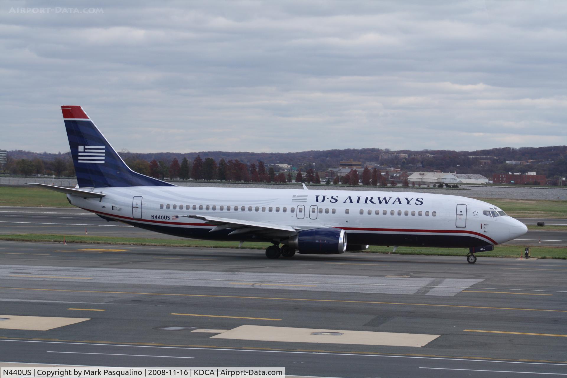 N440US, 1990 Boeing 737-4B7 C/N 24811, Boeing 737-400