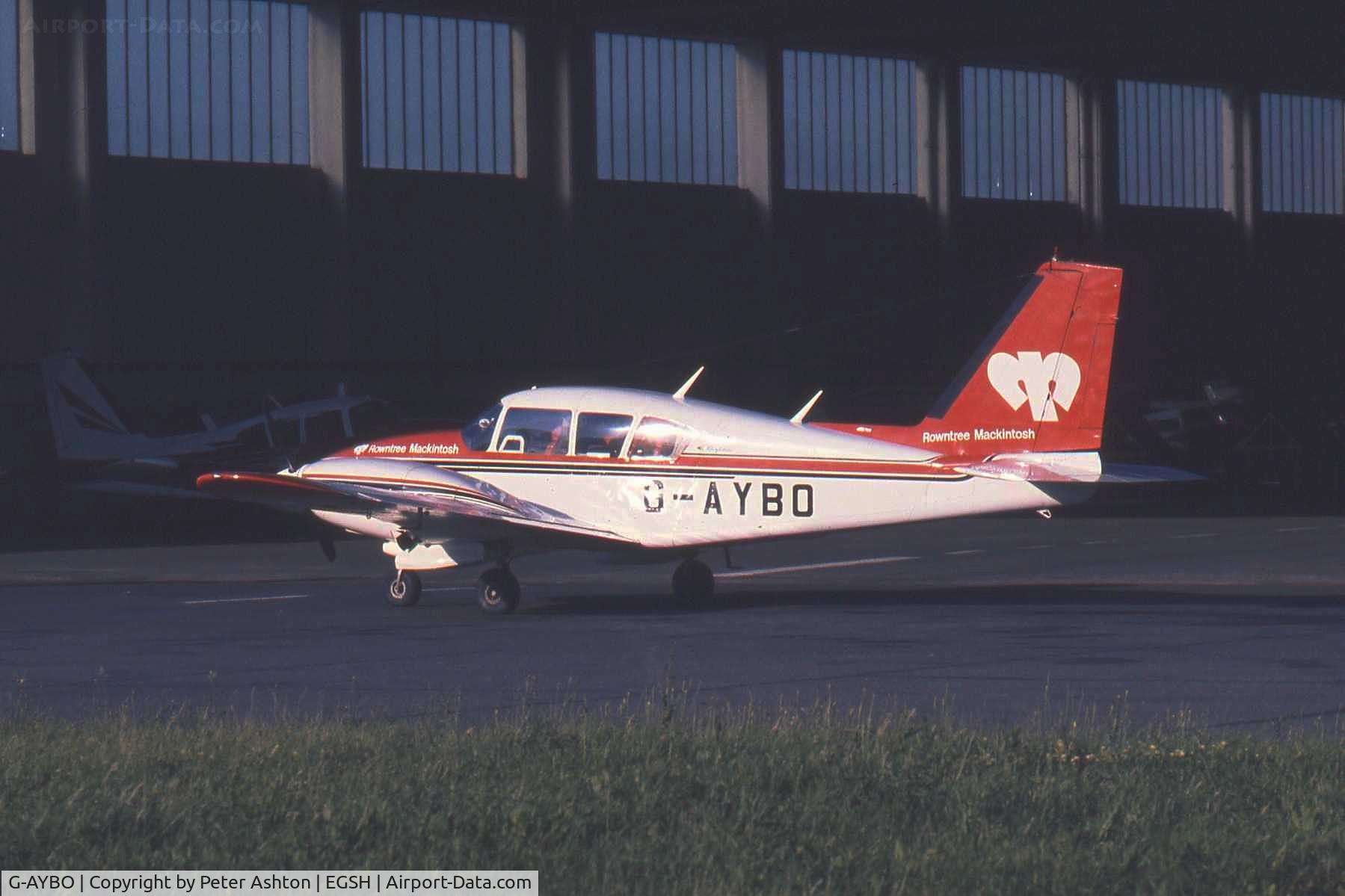 G-AYBO, 1970 Piper PA-23-250 Aztec C/N 27-4510, Rowntree Mackintosh