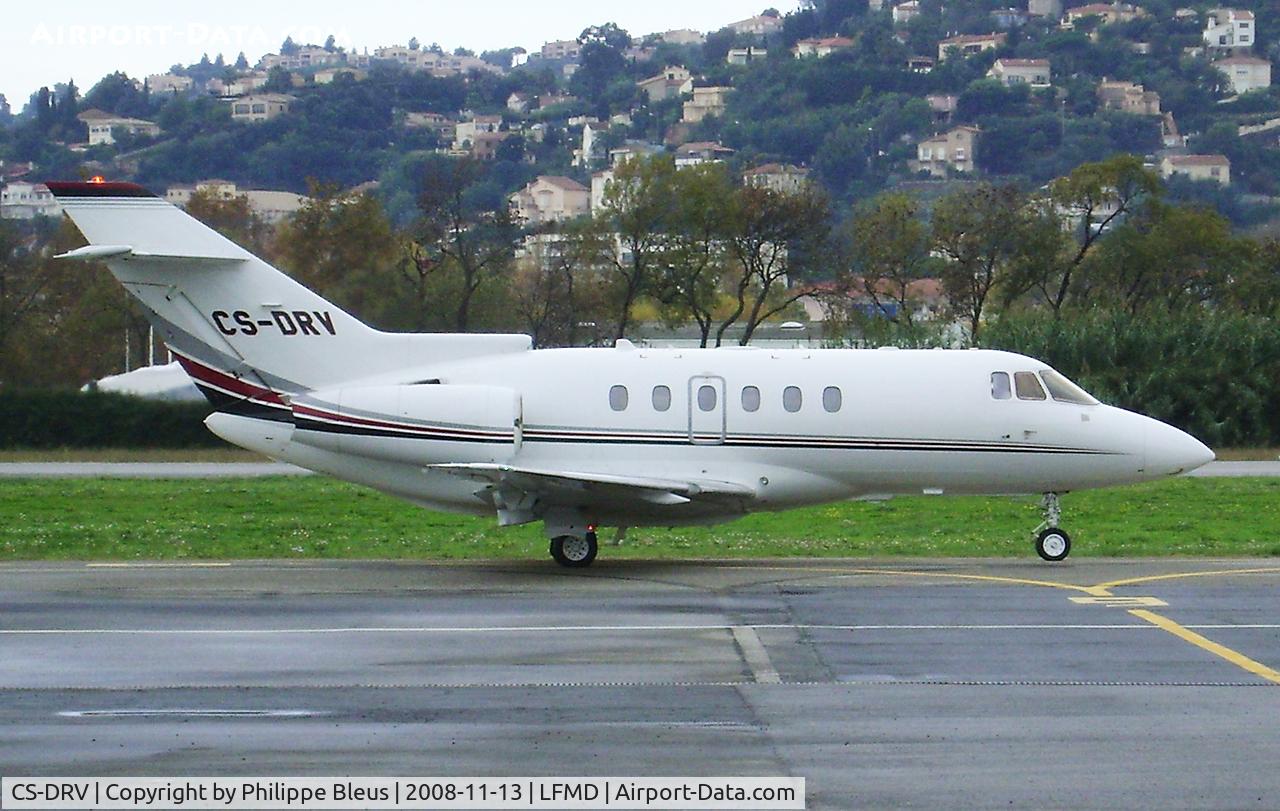 CS-DRV, 2006 Raytheon Hawker 800XP C/N 258825, taxiing to rwy 17.