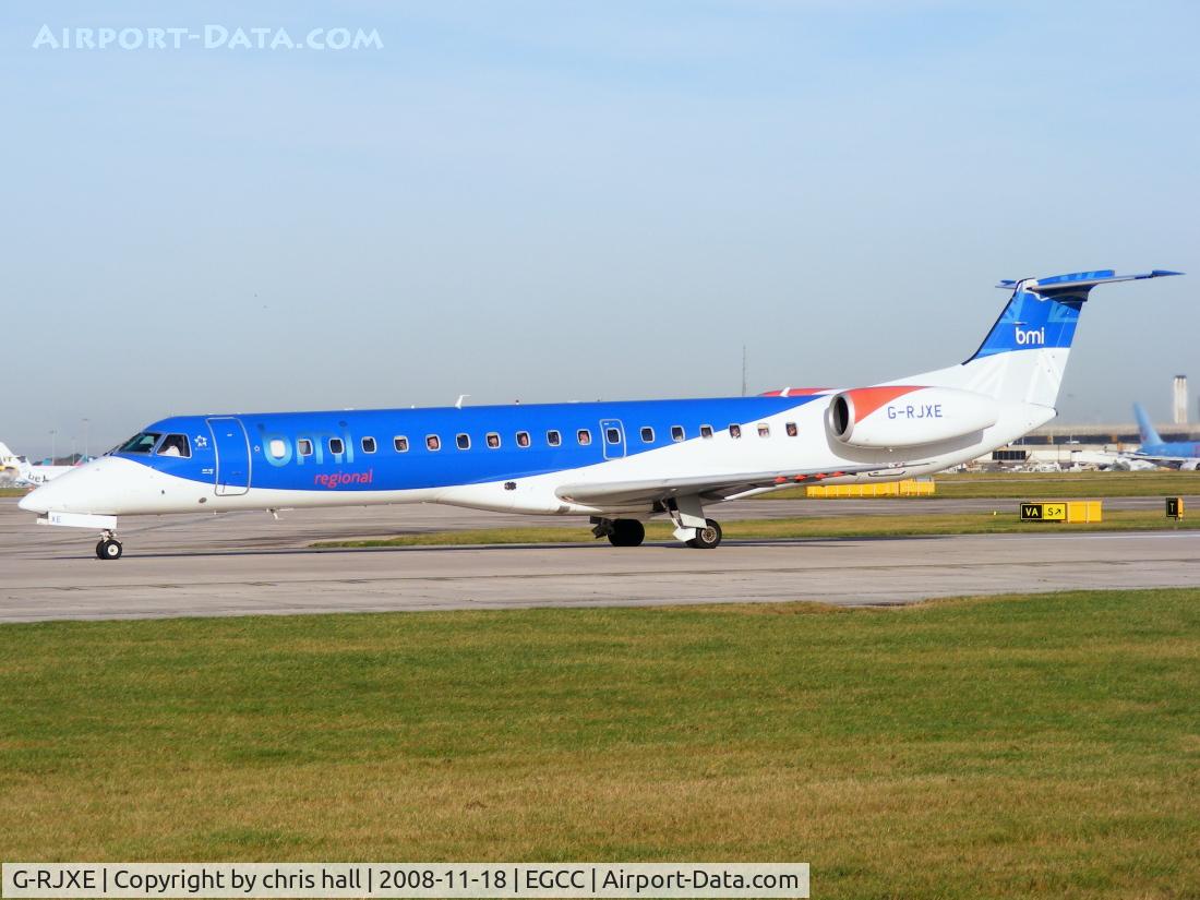 G-RJXE, 2000 Embraer EMB-145EP (ERJ-145EP) C/N 145245, BMI Regional