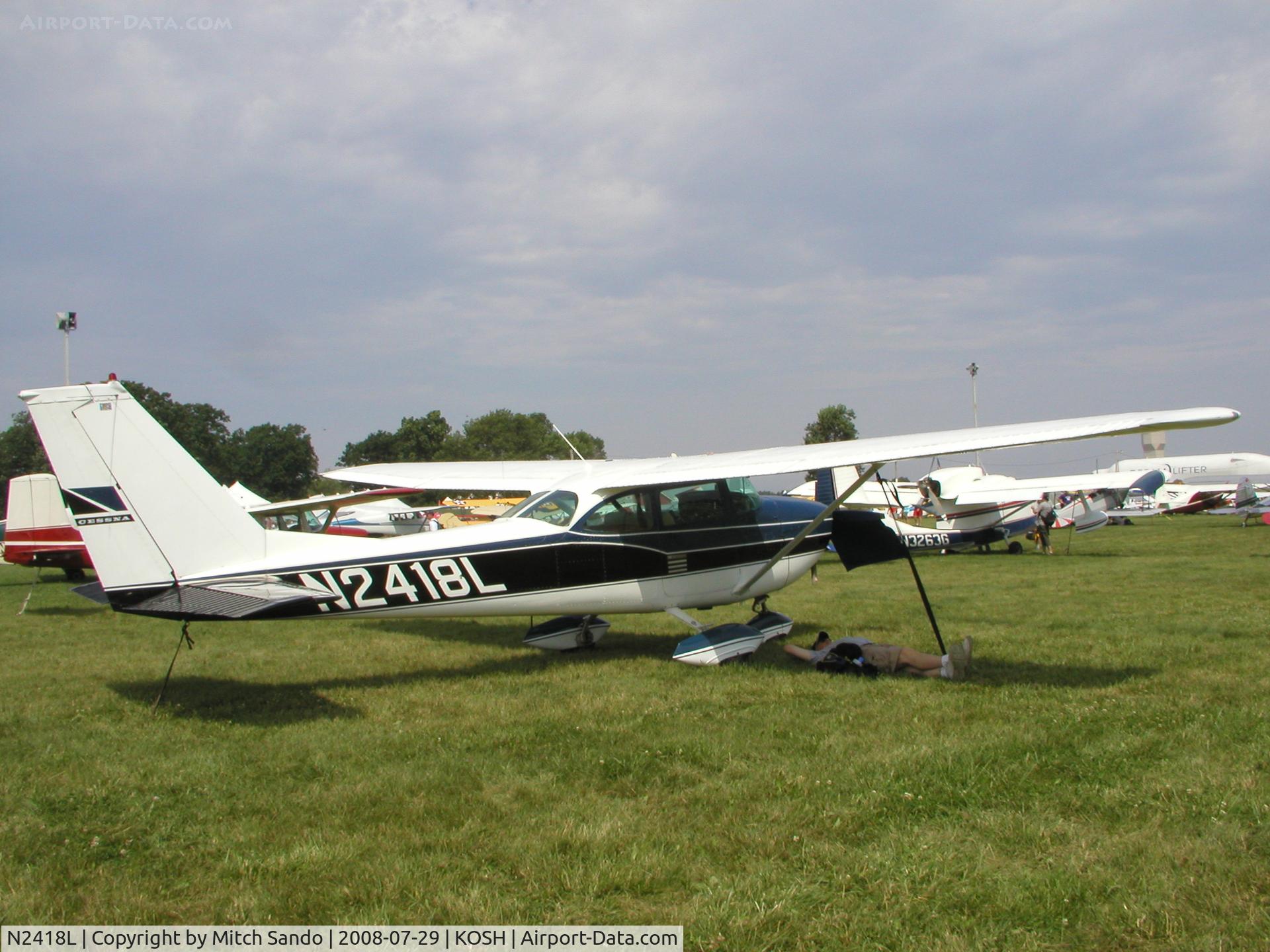 N2418L, 1966 Cessna 172H C/N 17255618, EAA AirVenture 2008.