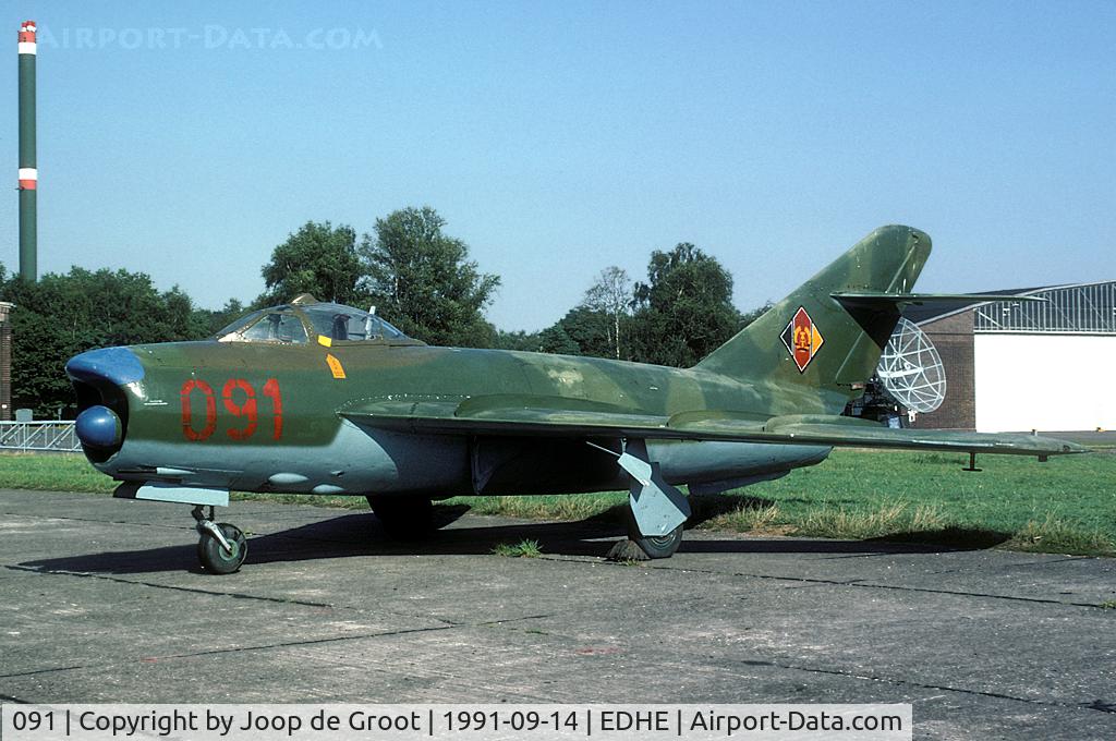 091, 1958 PZL-Mielec Lim-5P C/N 1D 02-08, In 1991 this MiG-17 turned up in the Uetersen museum. It's now preserved in Gatow. Real serial 615.