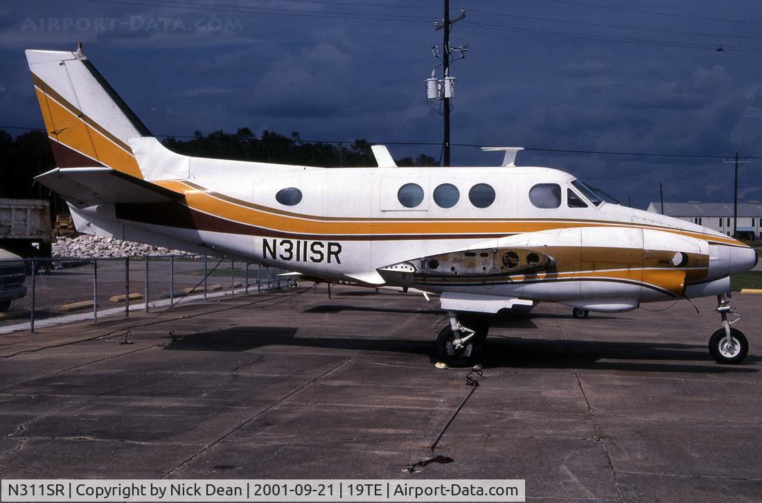N311SR, 1966 Beech 65-90 C/N LJ107, this is a king air with no wings
