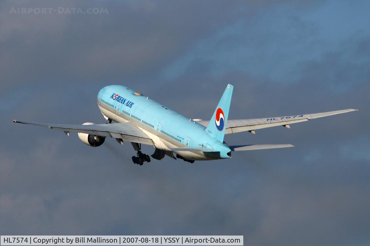 HL7574, 2000 Boeing 777-2B5/ER C/N 28444, Back home to Korea