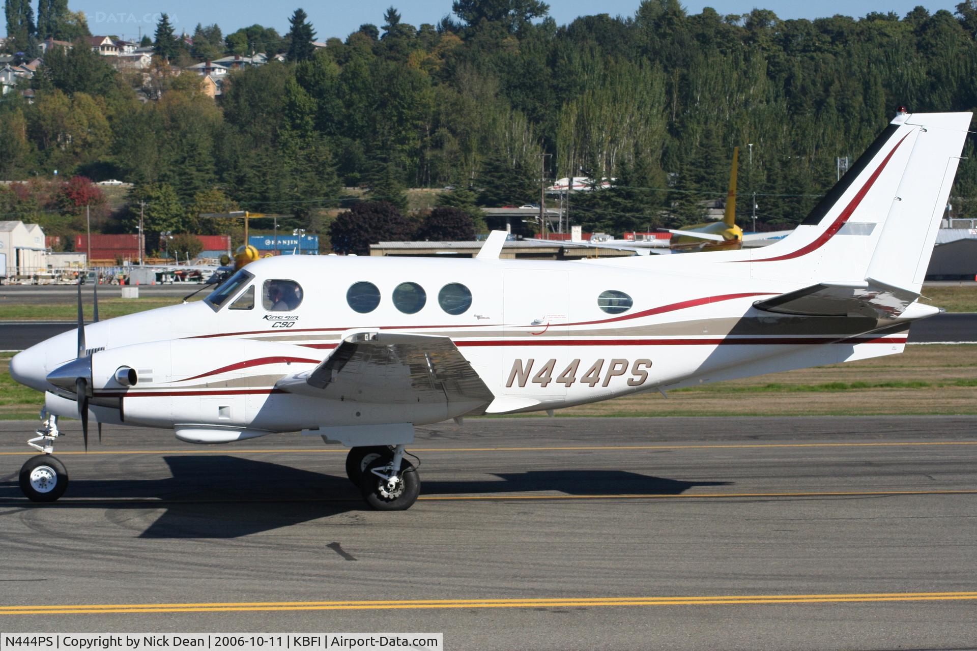 N444PS, 1973 Beech C90 King Air C/N LJ-615, KBFI