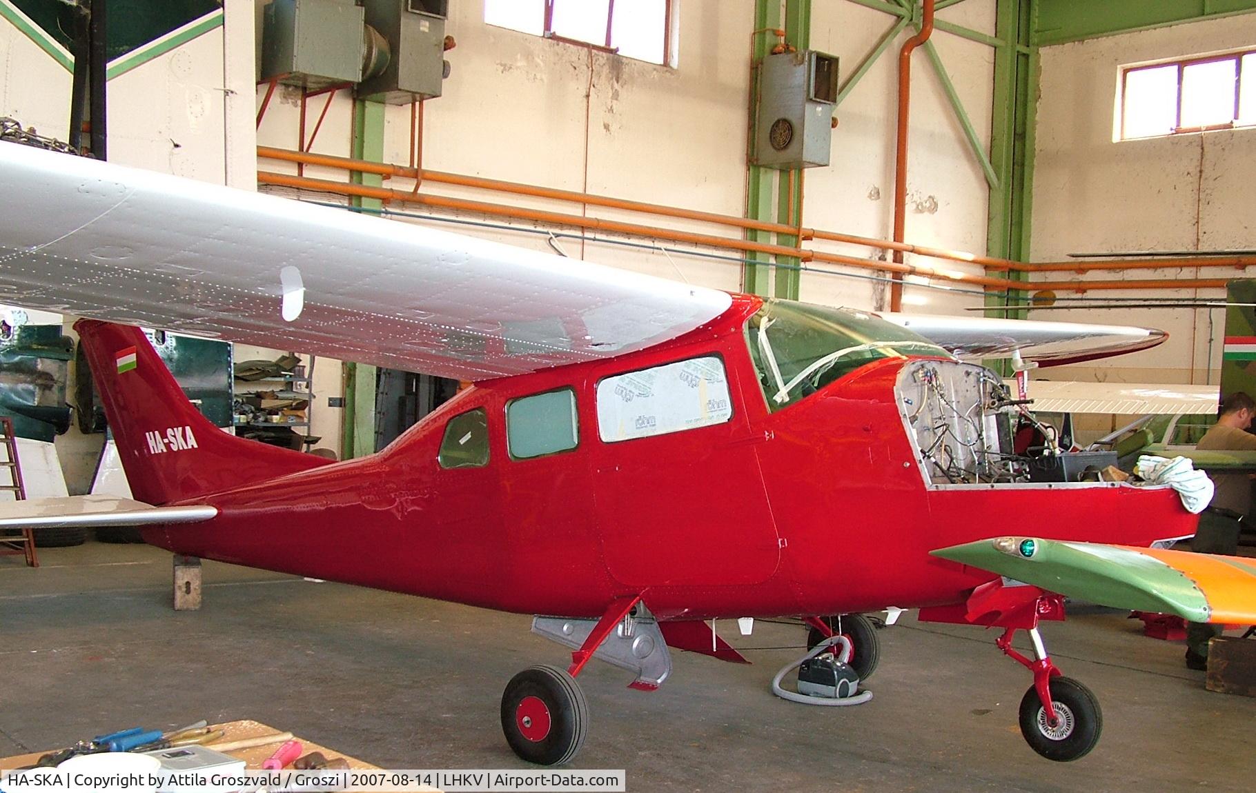 HA-SKA, 1968 Cessna 210H Centurion C/N 21059024, Kaposújlak airport (LHKV) Hungary