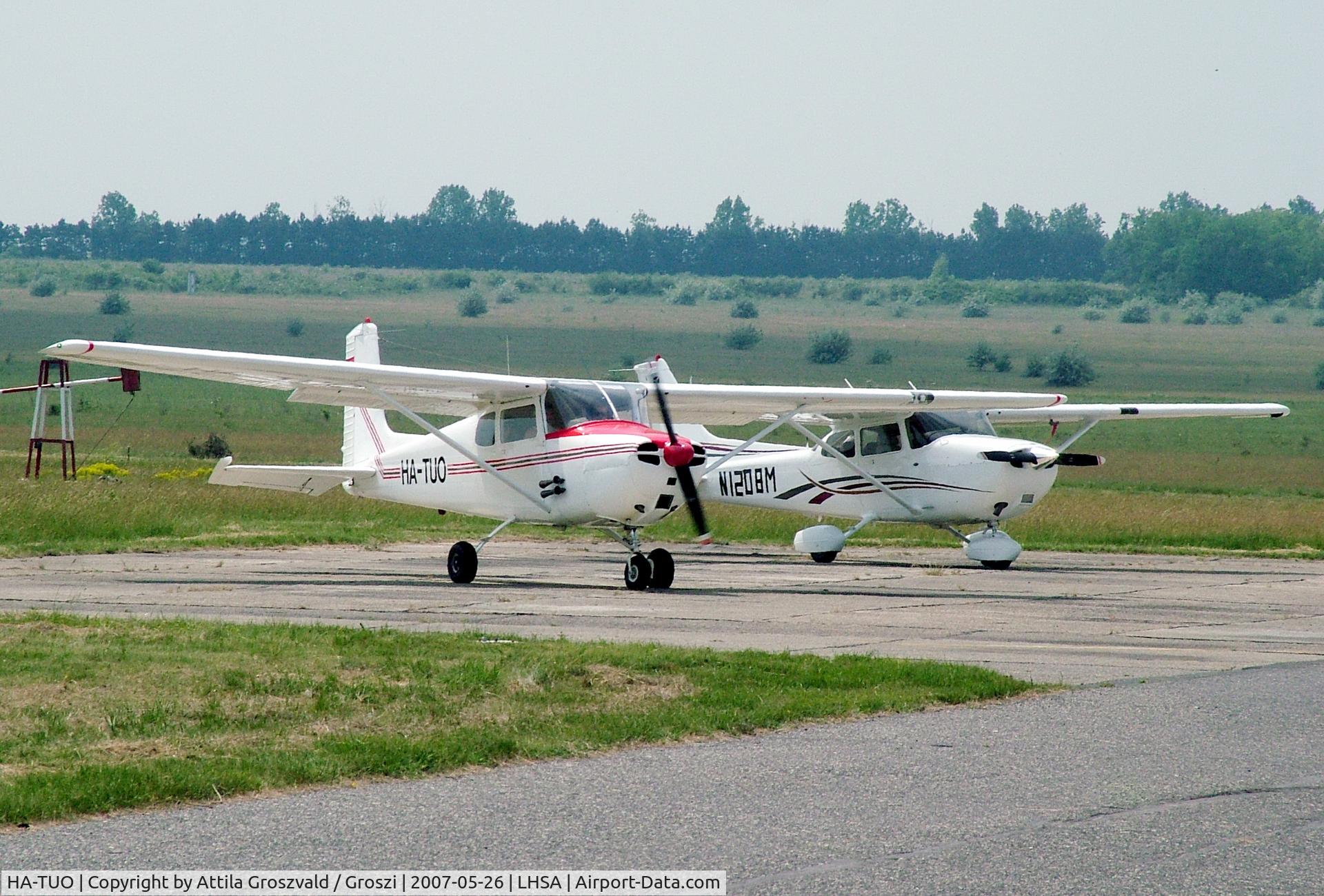 HA-TUO, 1956 Cessna 172 C/N 29004, Szentkirályszabadja (LHSA) Hungary, Airshow