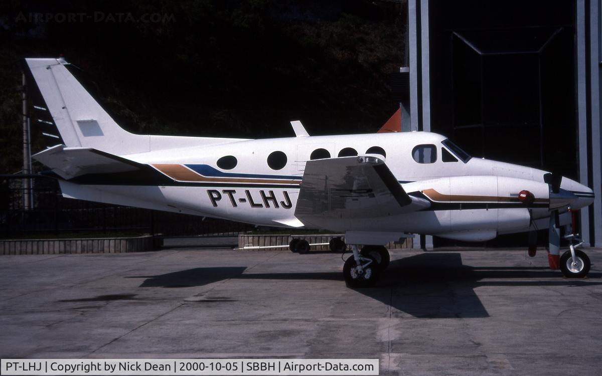 PT-LHJ, 1982 Beech C90 King Air C/N LJ-1010, /
