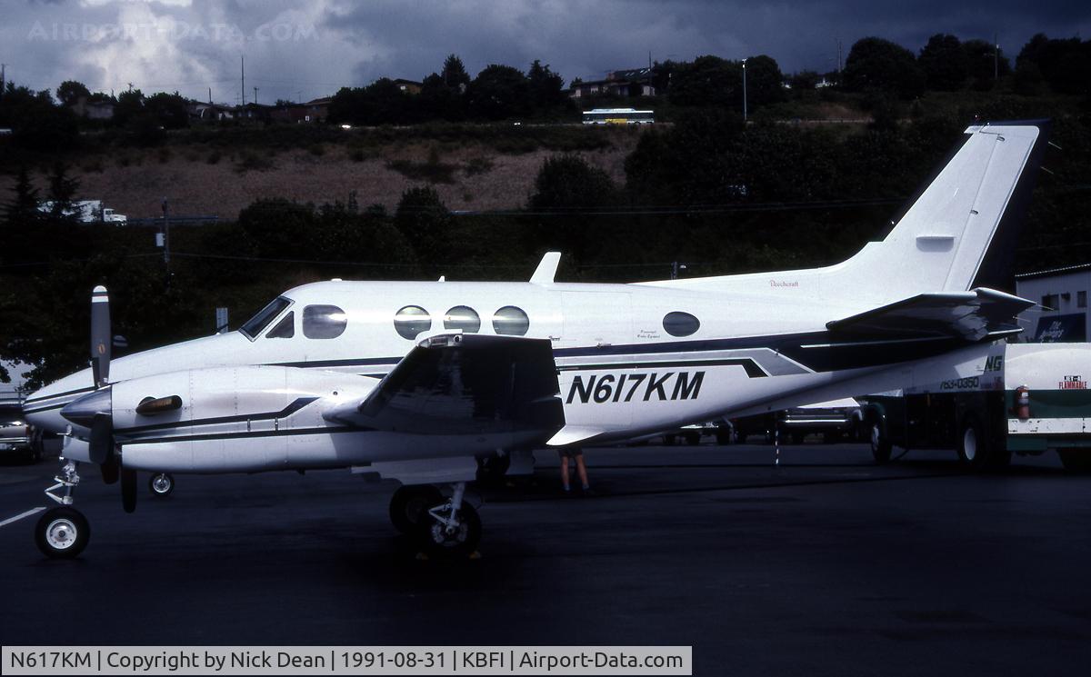 N617KM, Beech C90A King Air C/N LJ-1095, Its a King Air