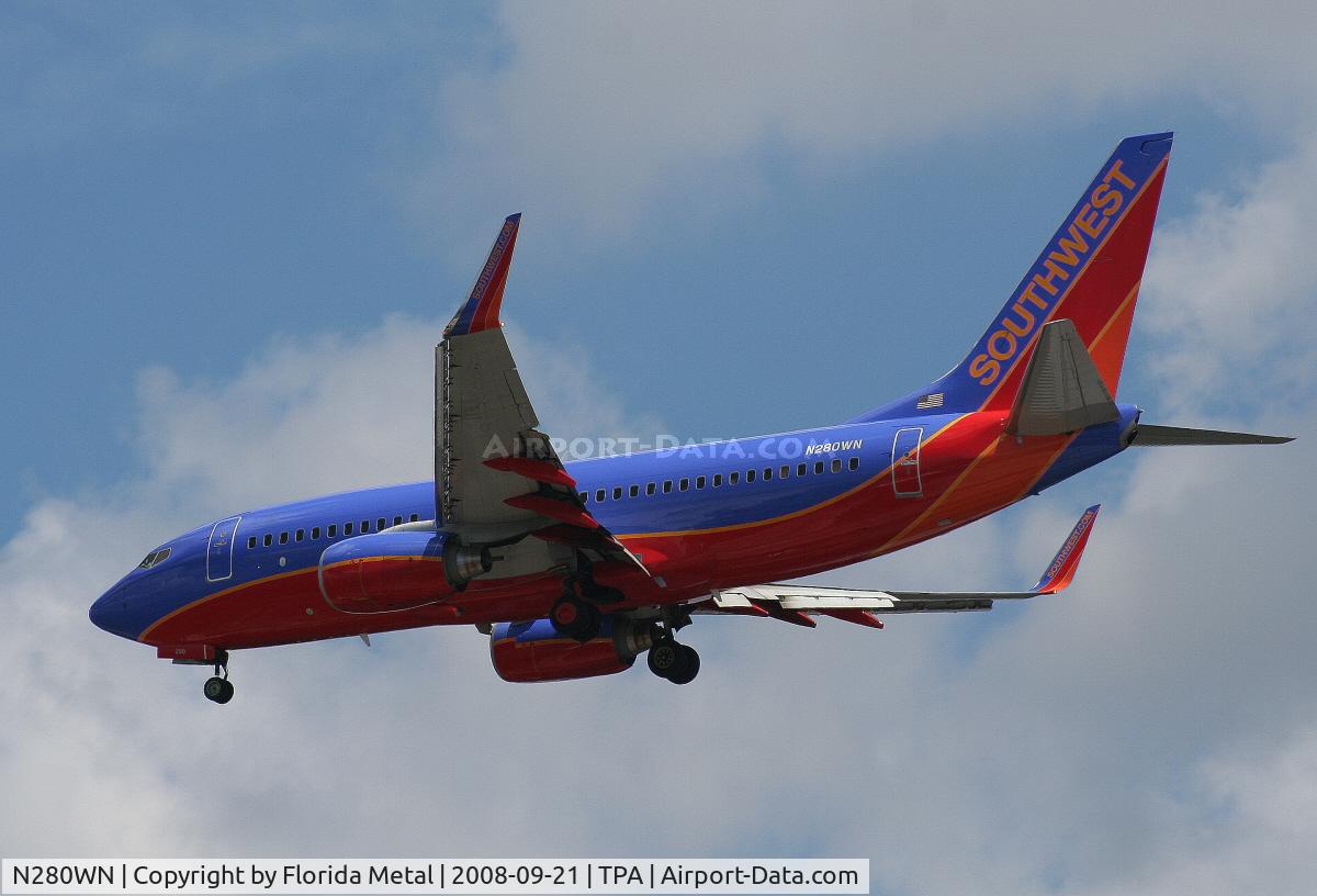 N280WN, 2007 Boeing 737-7H4 C/N 32533, Southwest 737-700