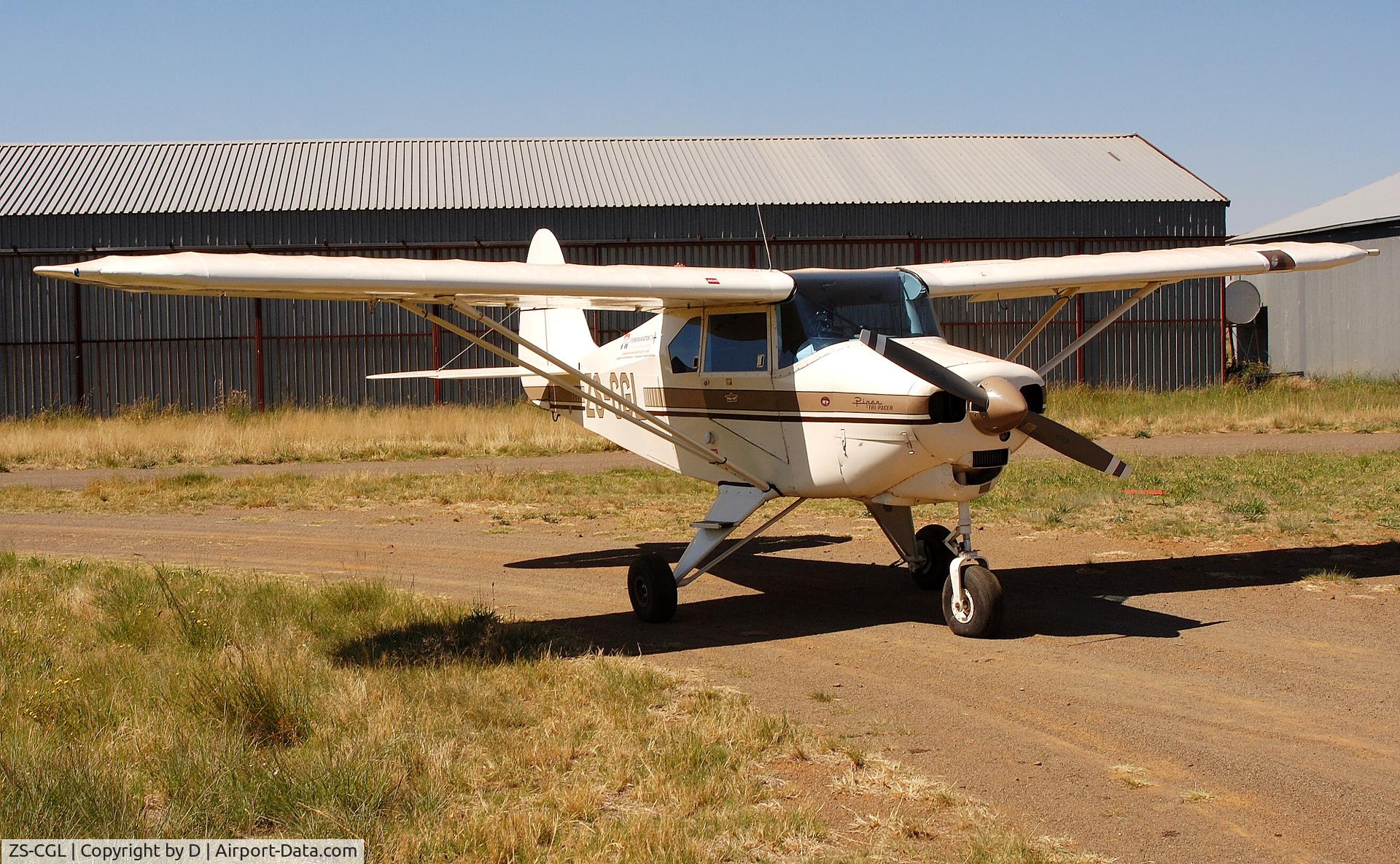 ZS-CGL, Piper PA-22-150 Tri Pacer C/N 22-5254, 1957 Piper Tri-PAcer