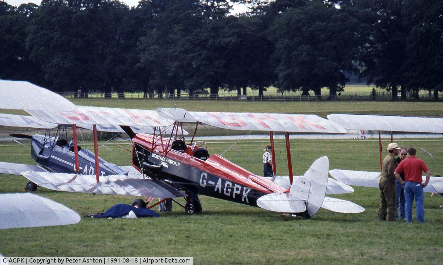 G-AGPK, 1945 De Havilland DH-82A Tiger Moth II C/N 86566, Moth Rally 1991, Woburn Abbey, Bedfordshire, England