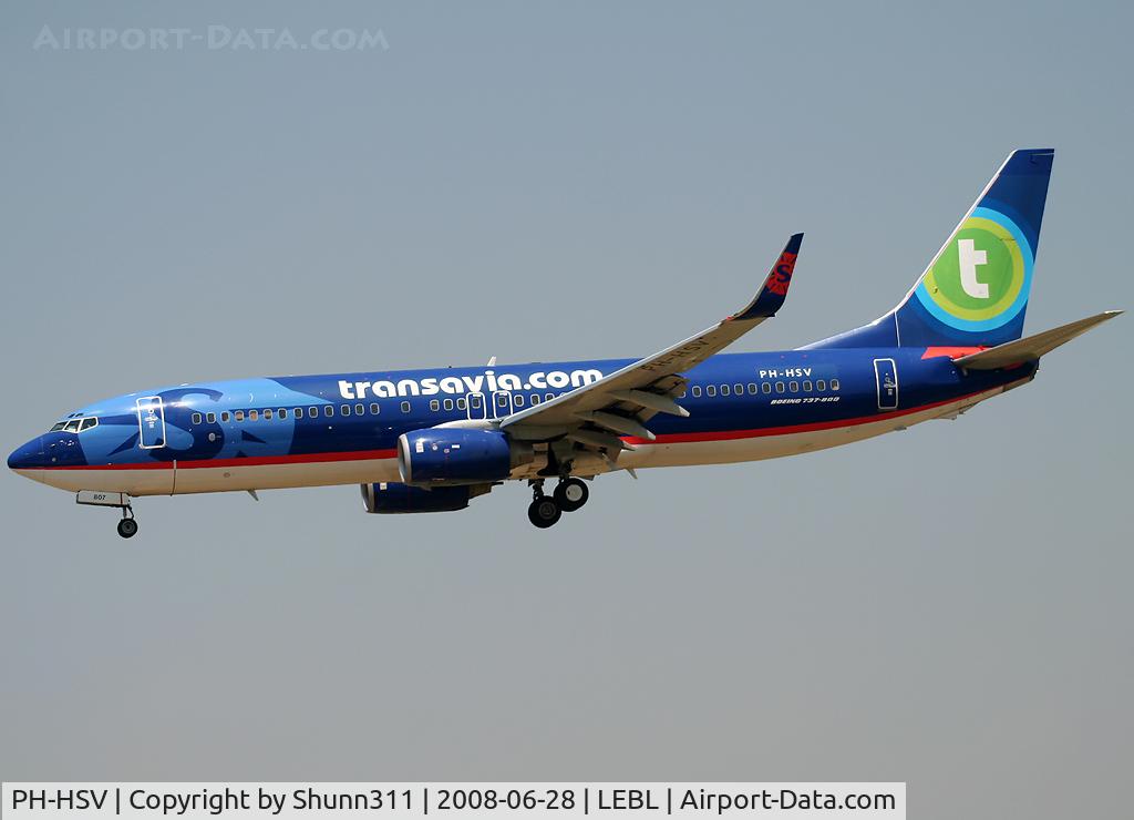 PH-HSV, 2004 Boeing 737-8BK C/N 33016, Landing rwy 07L