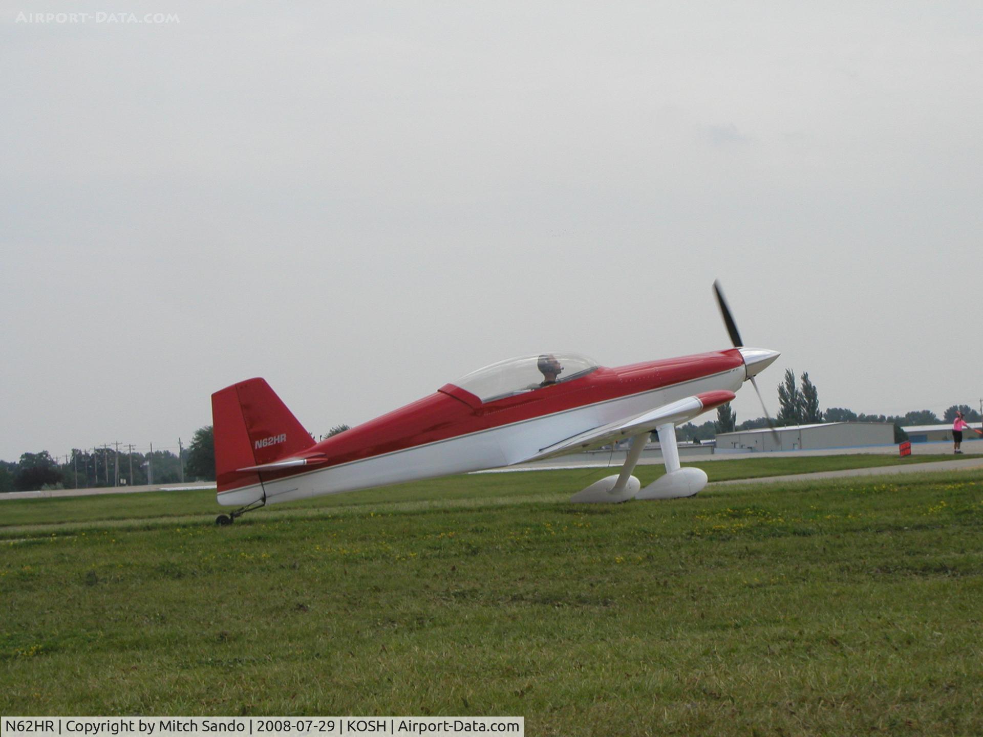 N62HR, 2000 Harmon Rocket II C/N 260, EAA AirVenture 2008.