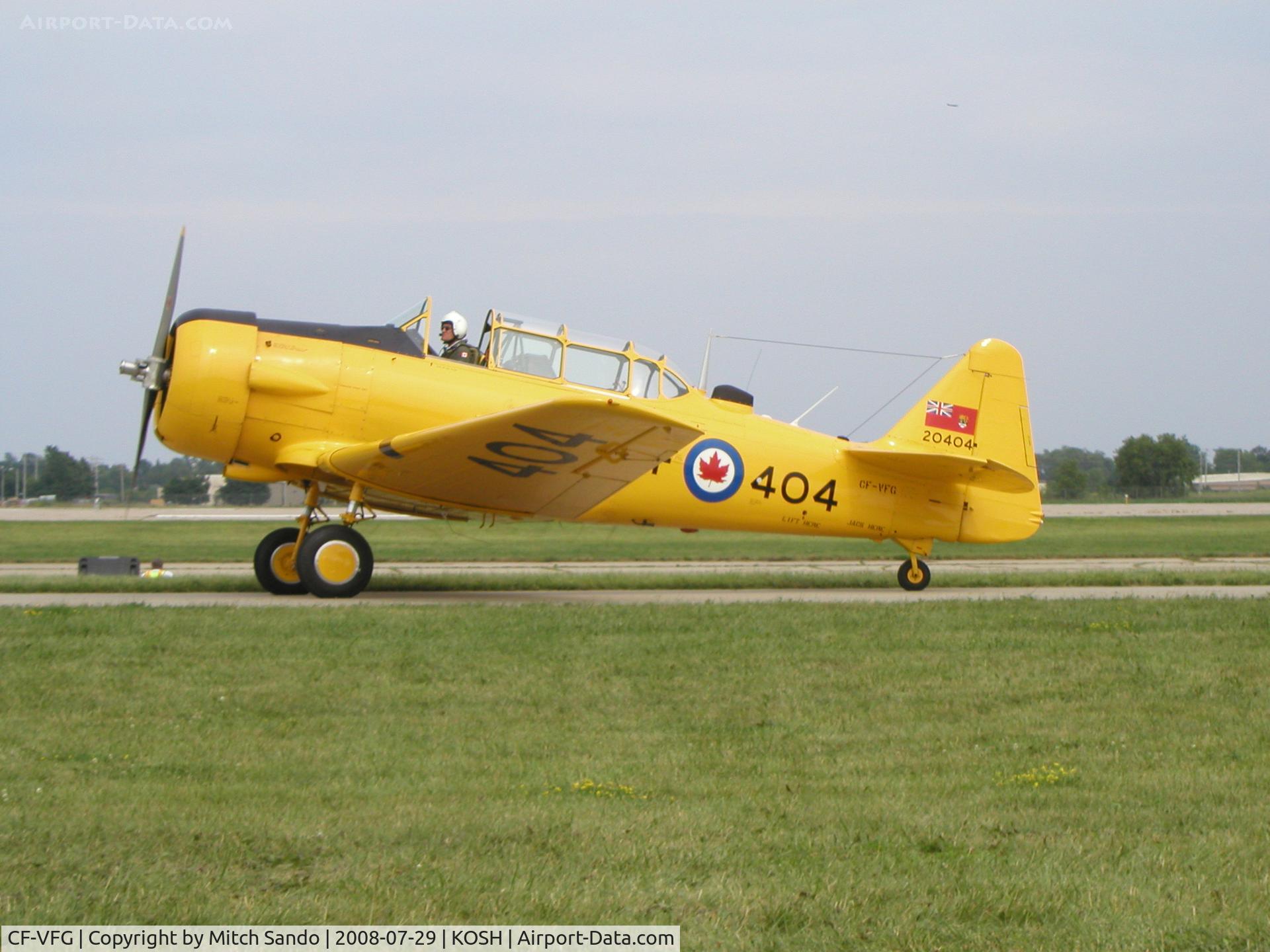 CF-VFG, 1952 Canadian Car & Foundry T-6 Harvard Mk.4 C/N CCF4-195, EAA AirVenture 2008.