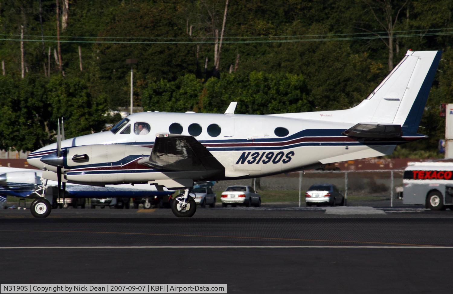 N3190S, 1988 Beech C90A King Air C/N LJ-1190, /