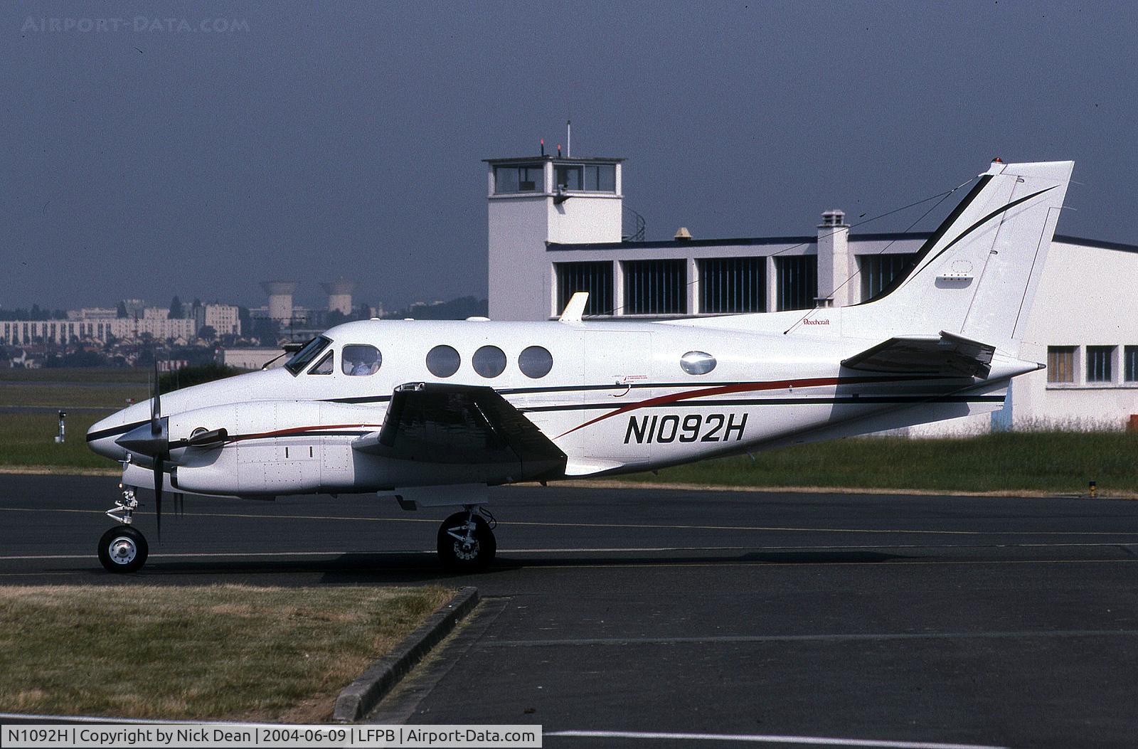 N1092H, 1996 Raytheon C90A King Air C/N LJ-1454, /
