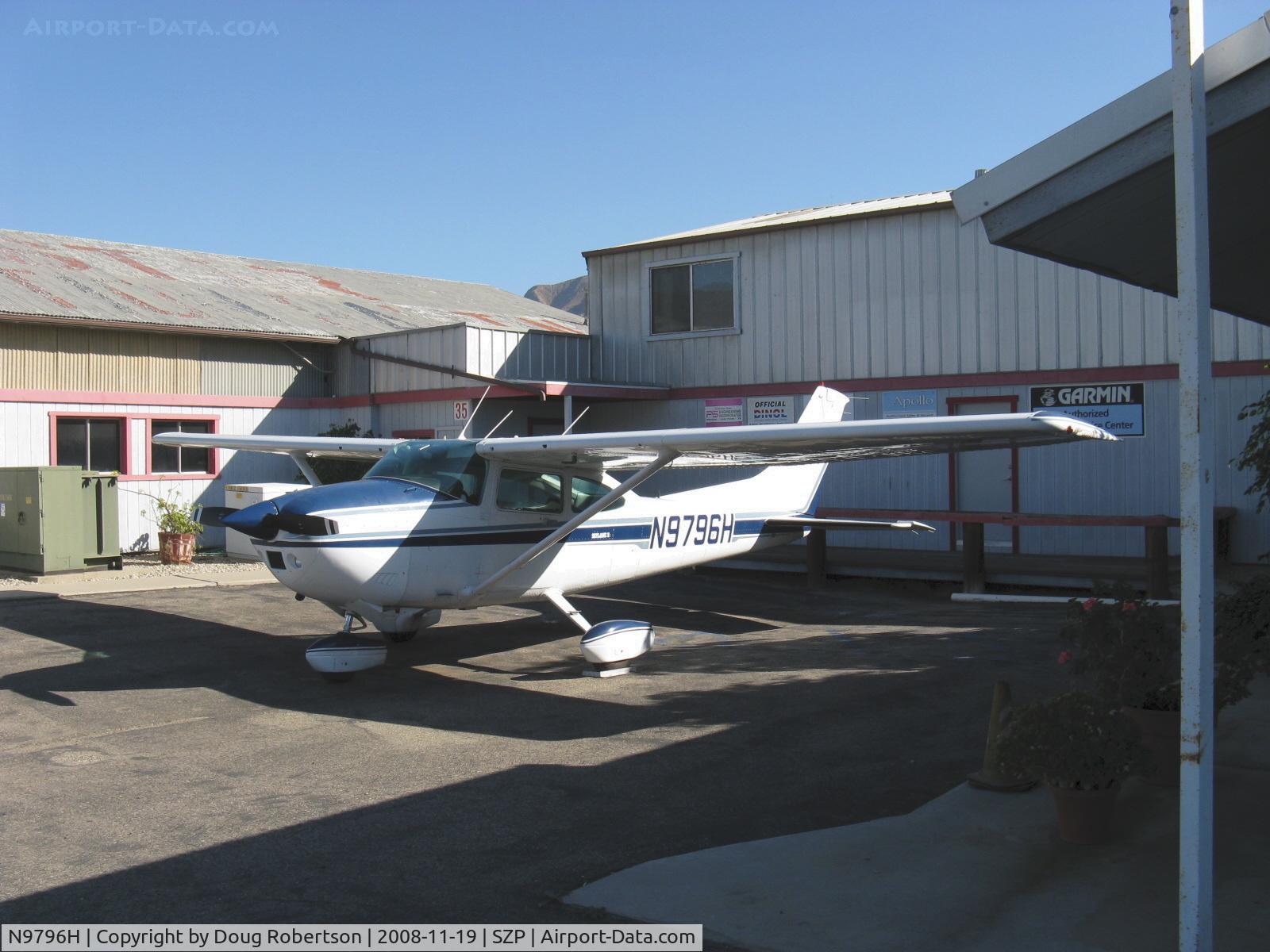 N9796H, 1981 Cessna 182R Skylane C/N 18268030, 1981 Cessna 182R SKYLANE, Continental O-470-U 230 hp
