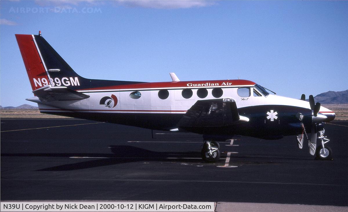N39U, 1974 Beech E-90 King Air C/N LW-109, As it was registered as N989GM