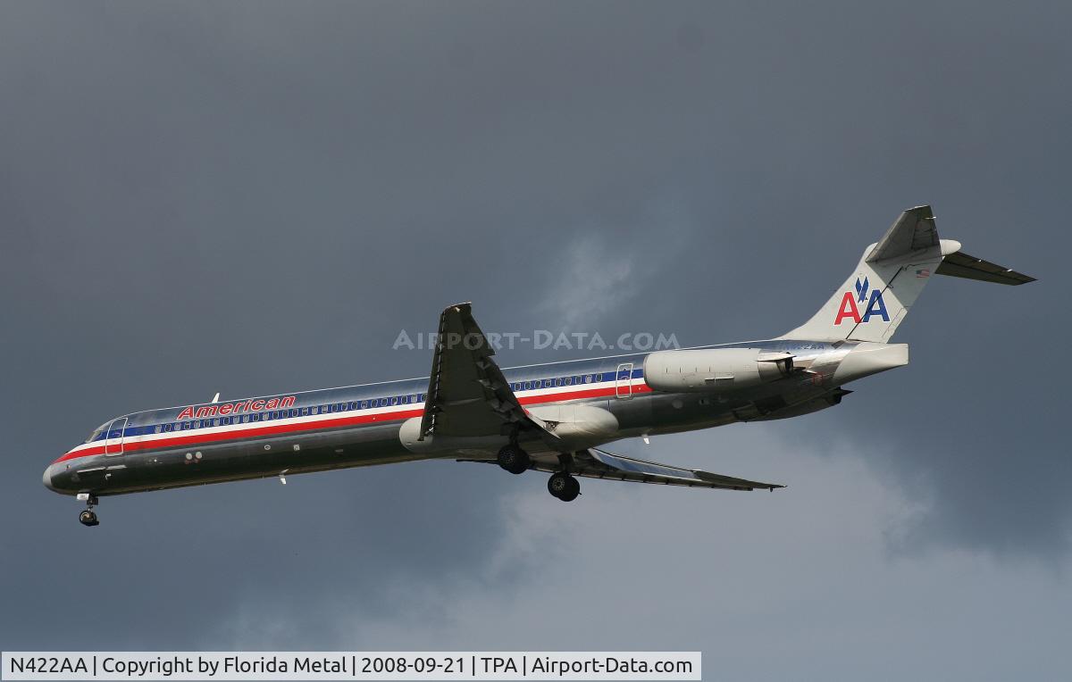 N422AA, 1986 McDonnell Douglas MD-82 (DC-9-82) C/N 49334, American MD-82