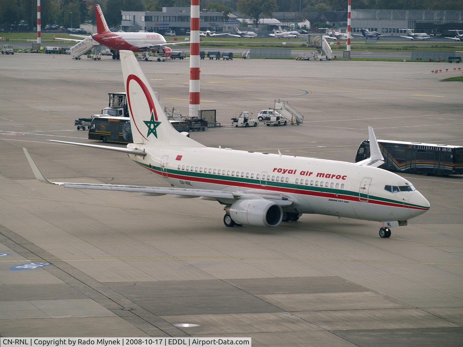 CN-RNL, 1999 Boeing 737-7B6 C/N 28982, Taxying for the take-off