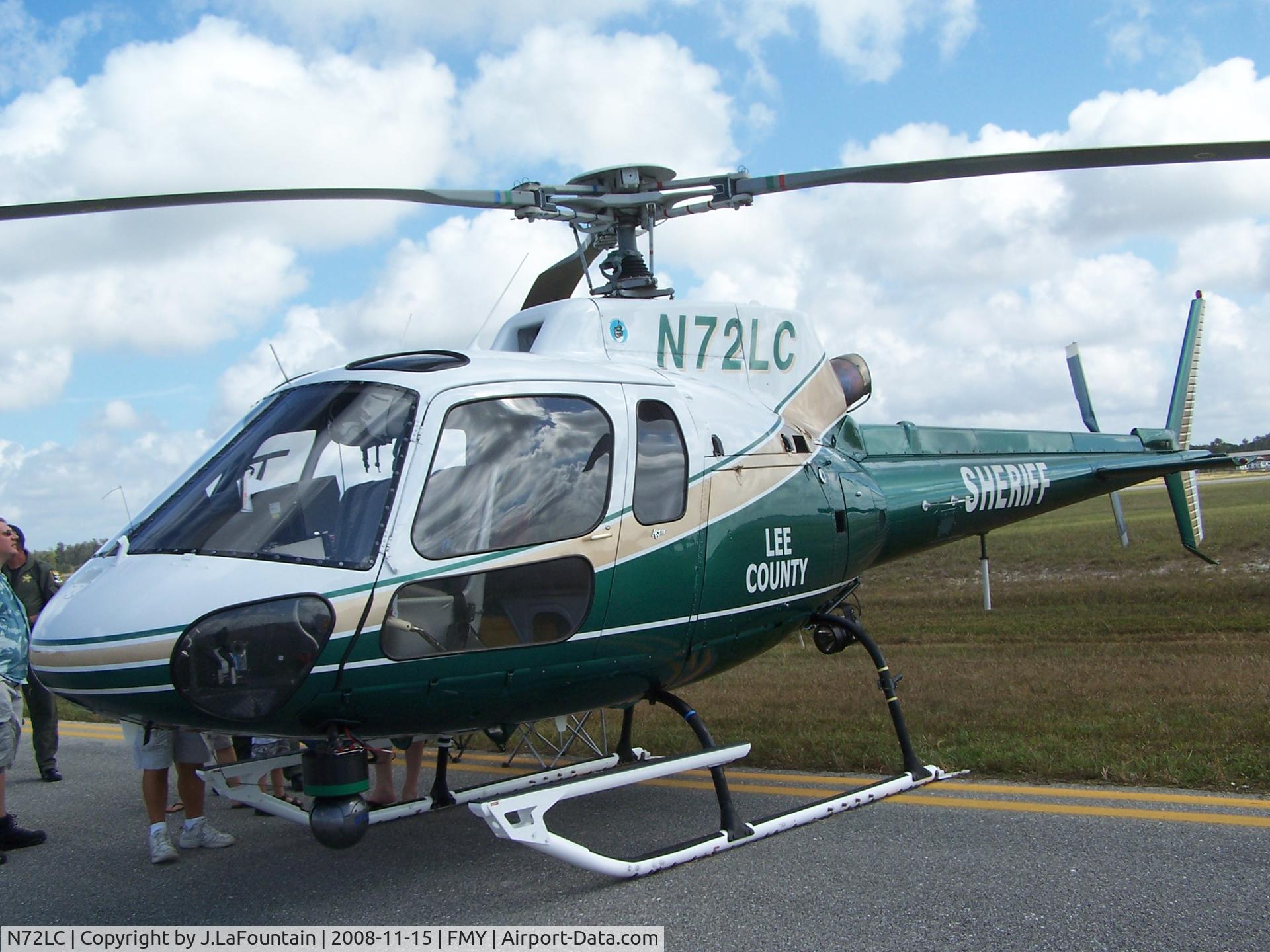 N72LC, 1992 Eurocopter AS-350B-2 Ecureuil C/N 2628, Page Field Aviation Day  Novmber 15, 2008 Ft. Myers, FL