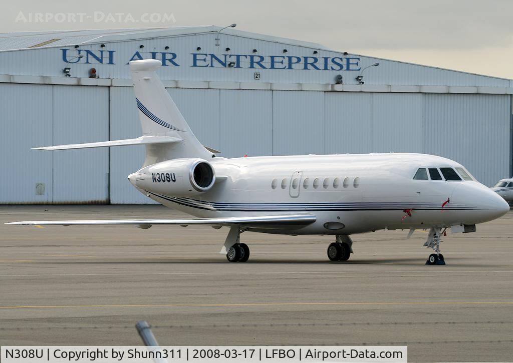 N308U, 2004 Dassault Falcon 2000EX C/N 37, Parked at the General Aviation area...