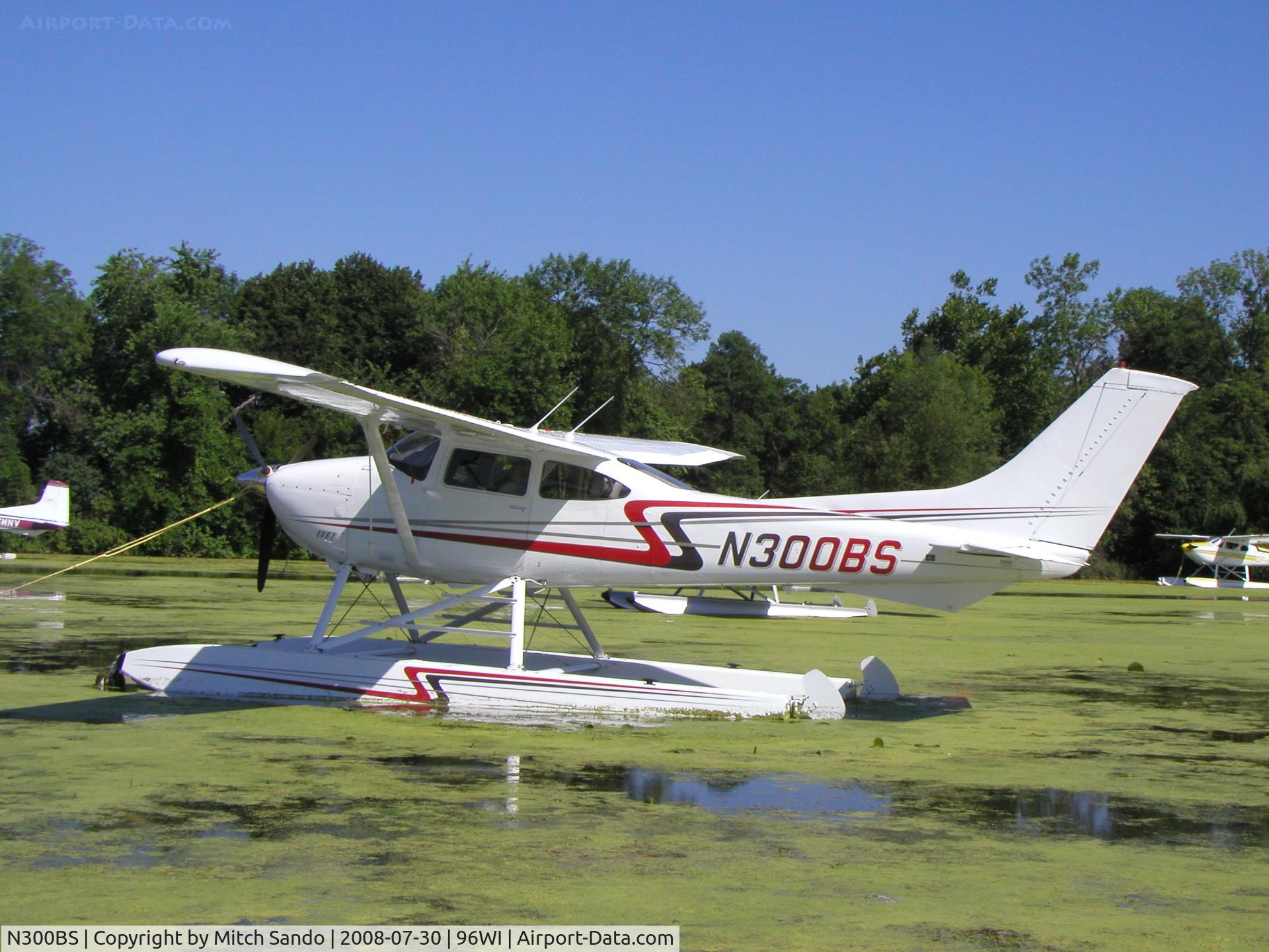 N300BS, 1980 Cessna 182Q Skylane C/N 18267647, EAA AirVenture 2008.