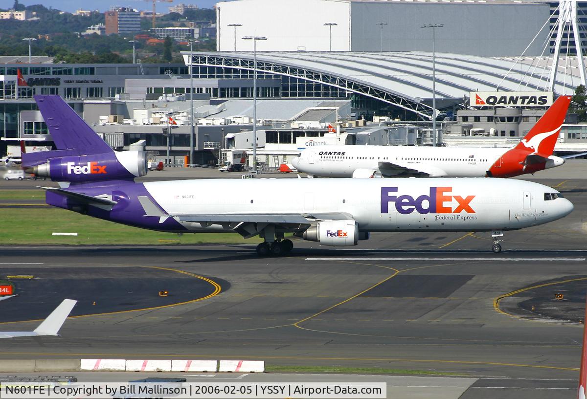 N601FE, 1990 McDonnell Douglas MD-11F C/N 48401, Rolling on r/w 16R