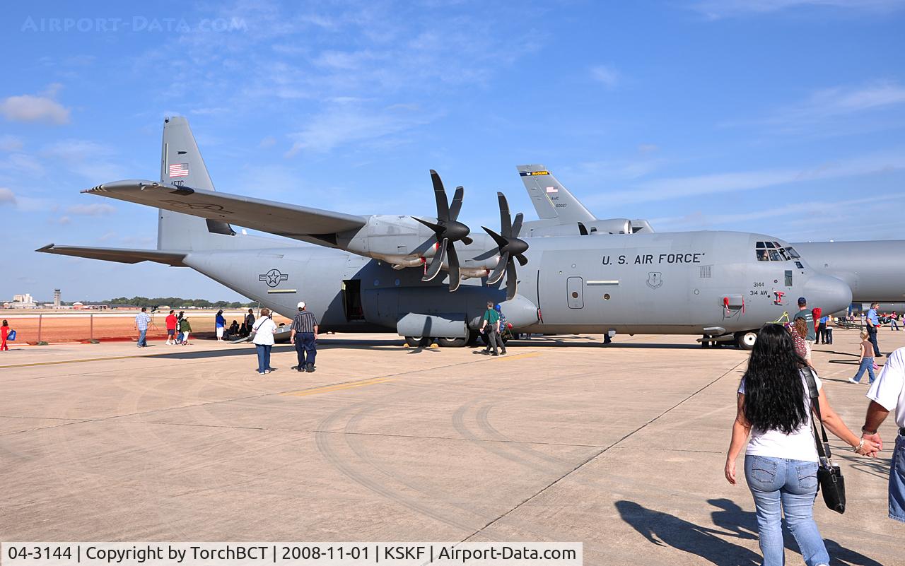 04-3144, 2004 Lockheed Martin C-130J-30 Super Hercules C/N 382-5560, Late Model Hercules at Lackland Airshow 2008